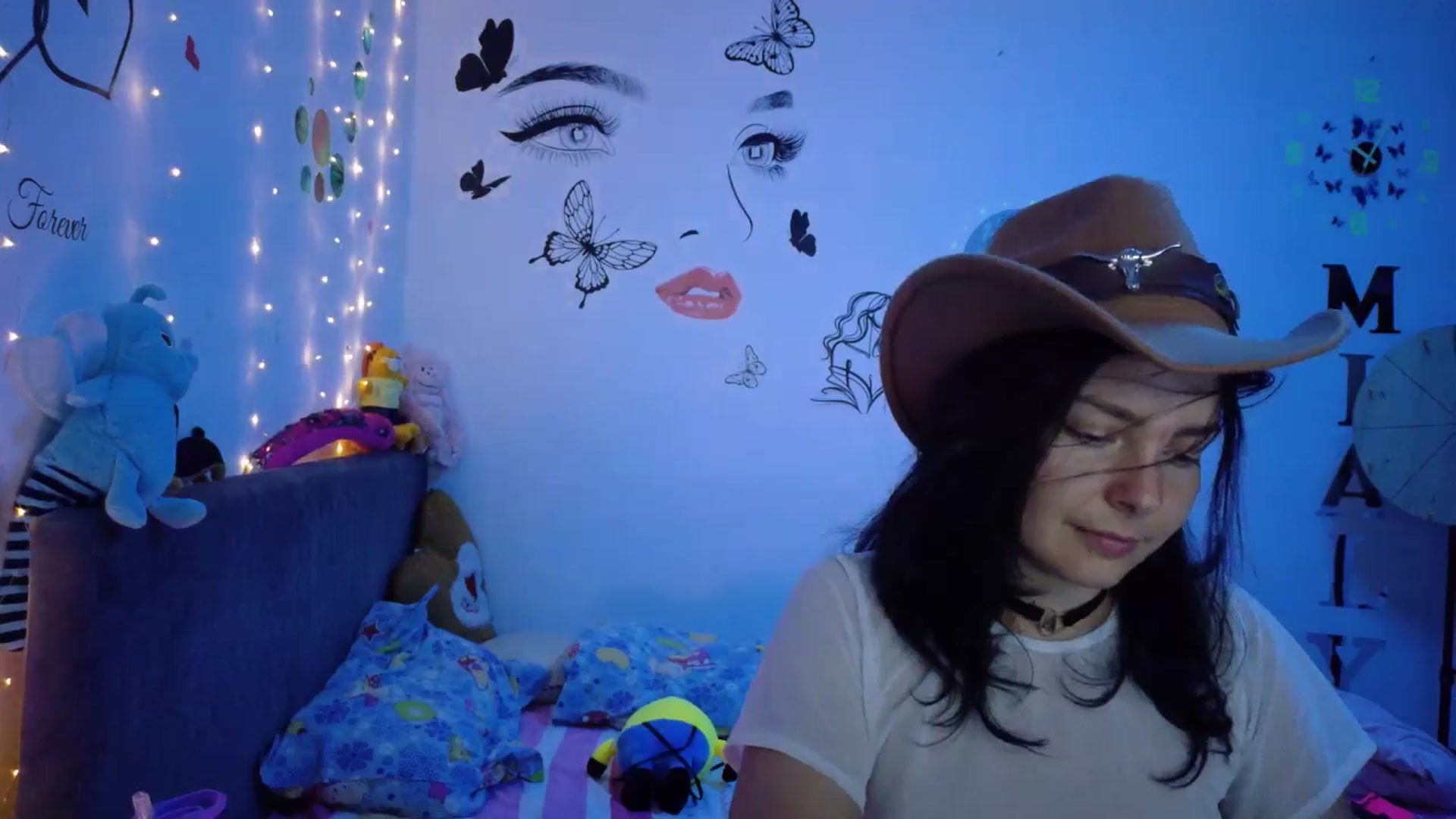 Gallery image thumbnail from YreneA's myfreecams stream on, 08/01/2025, 19:42 image 15 of 20