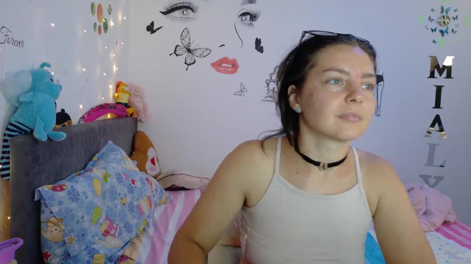 Gallery image thumbnail from YreneA's myfreecams stream on, 08/02/2025, 07:05 image 13 of 20