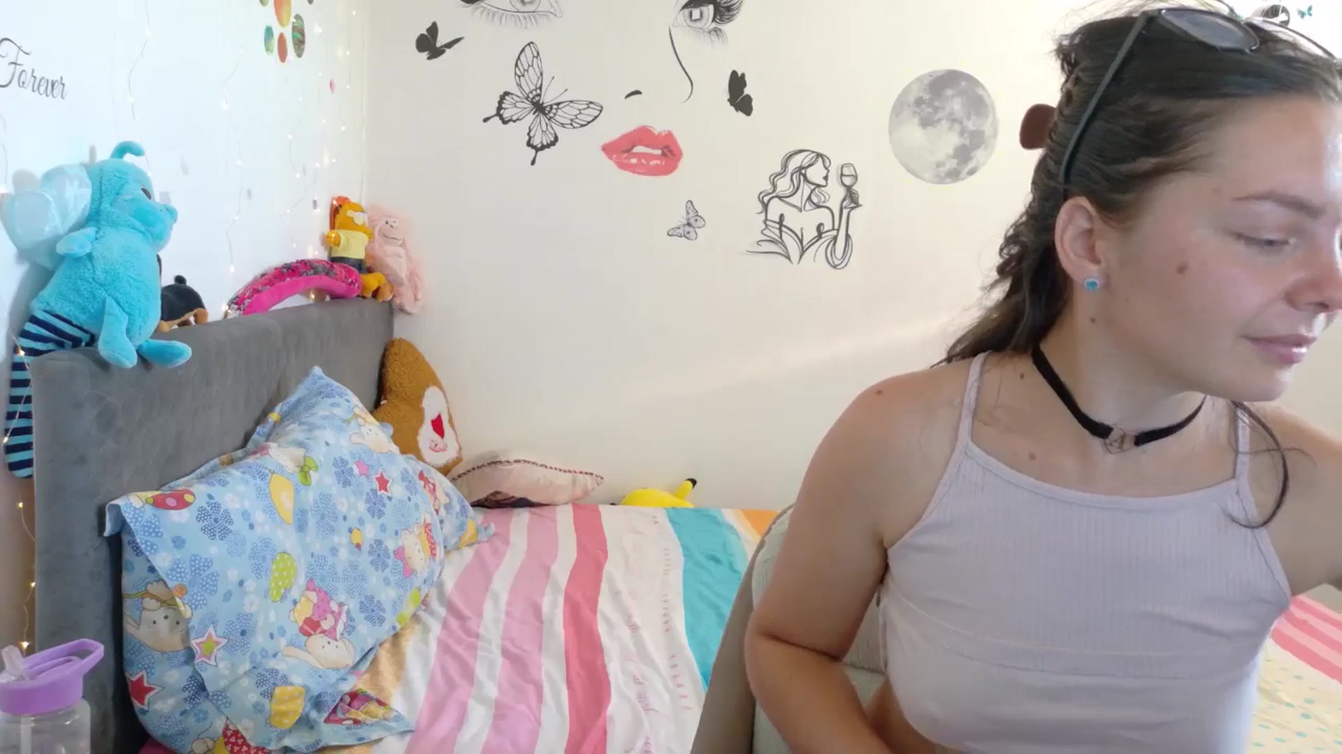 Gallery image thumbnail from YreneA's myfreecams stream on, 08/02/2025, 07:05 image 6 of 20