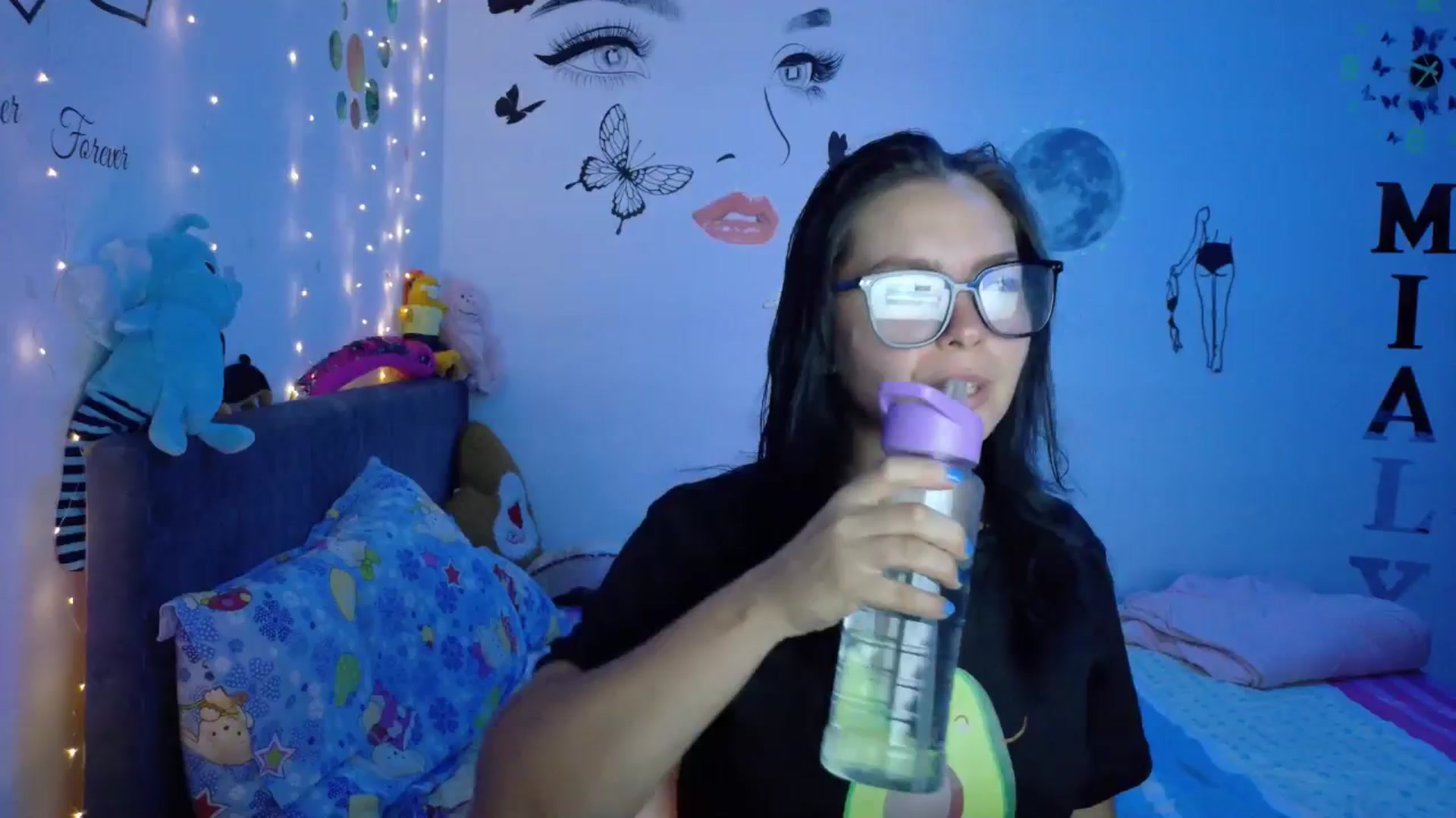 Gallery image thumbnail from YreneA's myfreecams stream on, 08/02/2025, 19:27 image 1 of 20