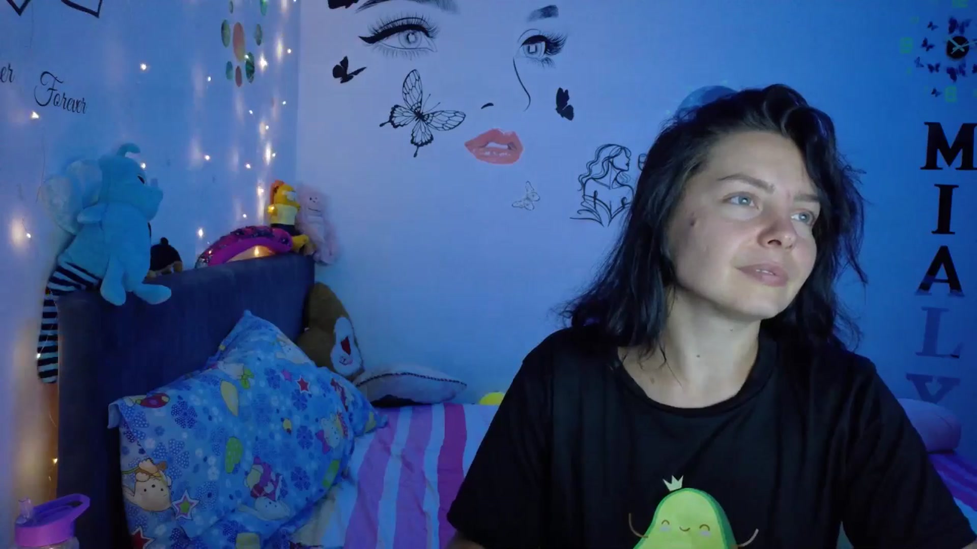 Gallery image thumbnail from YreneA's myfreecams stream on, 08/02/2025, 19:27 image 15 of 20