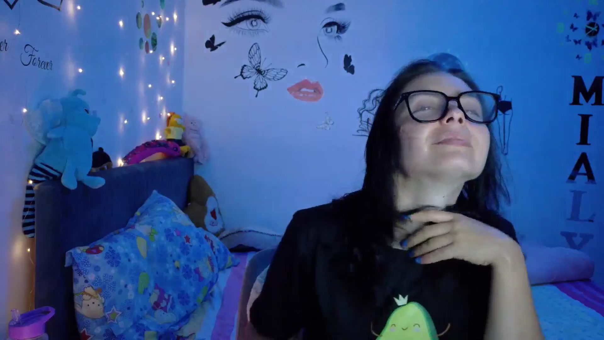 Gallery image thumbnail from YreneA's myfreecams stream on, 08/02/2025, 19:27 image 2 of 20