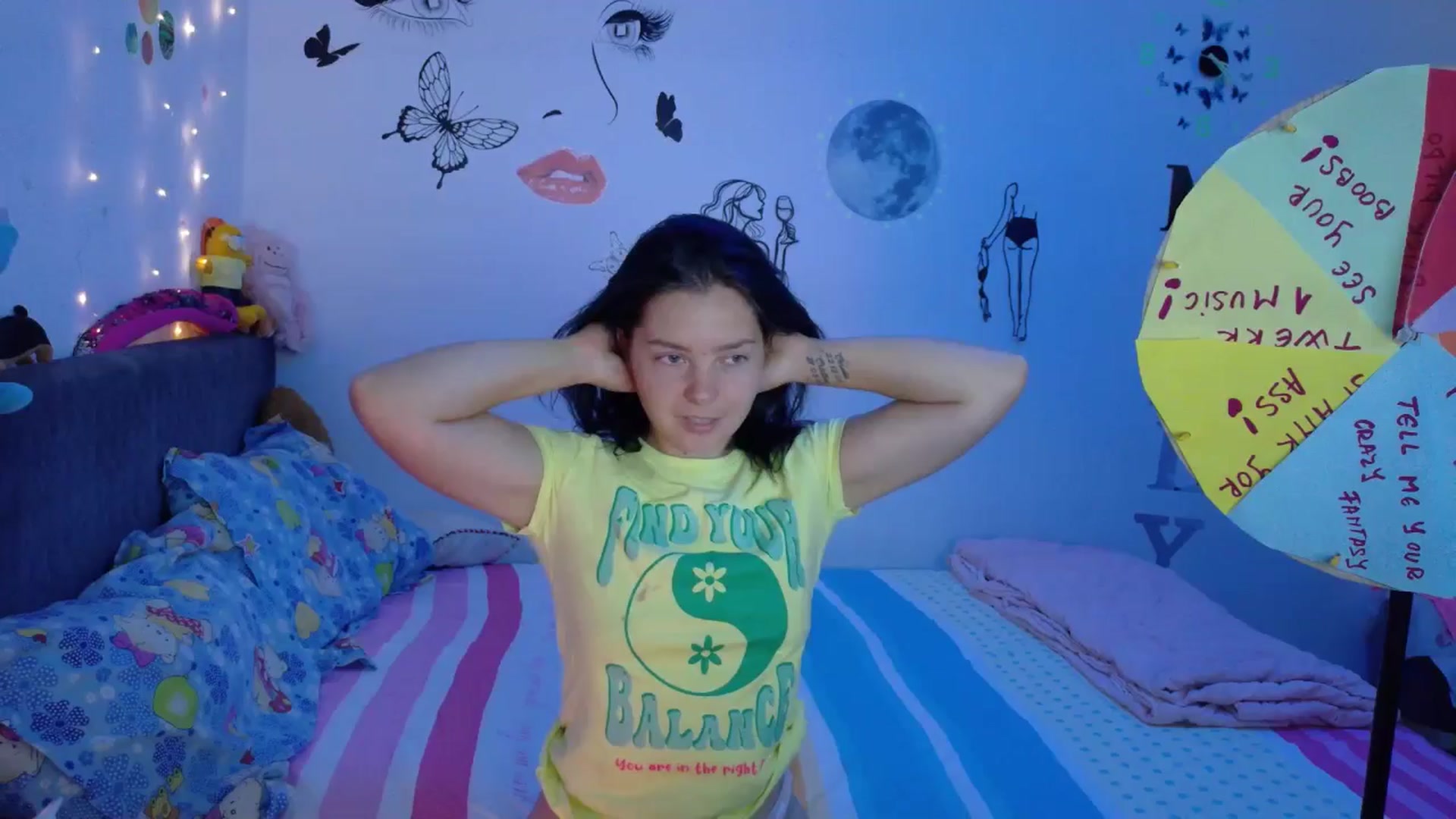 Gallery image thumbnail from YreneA's myfreecams stream on, 08/03/2025, 14:00 image 11 of 20