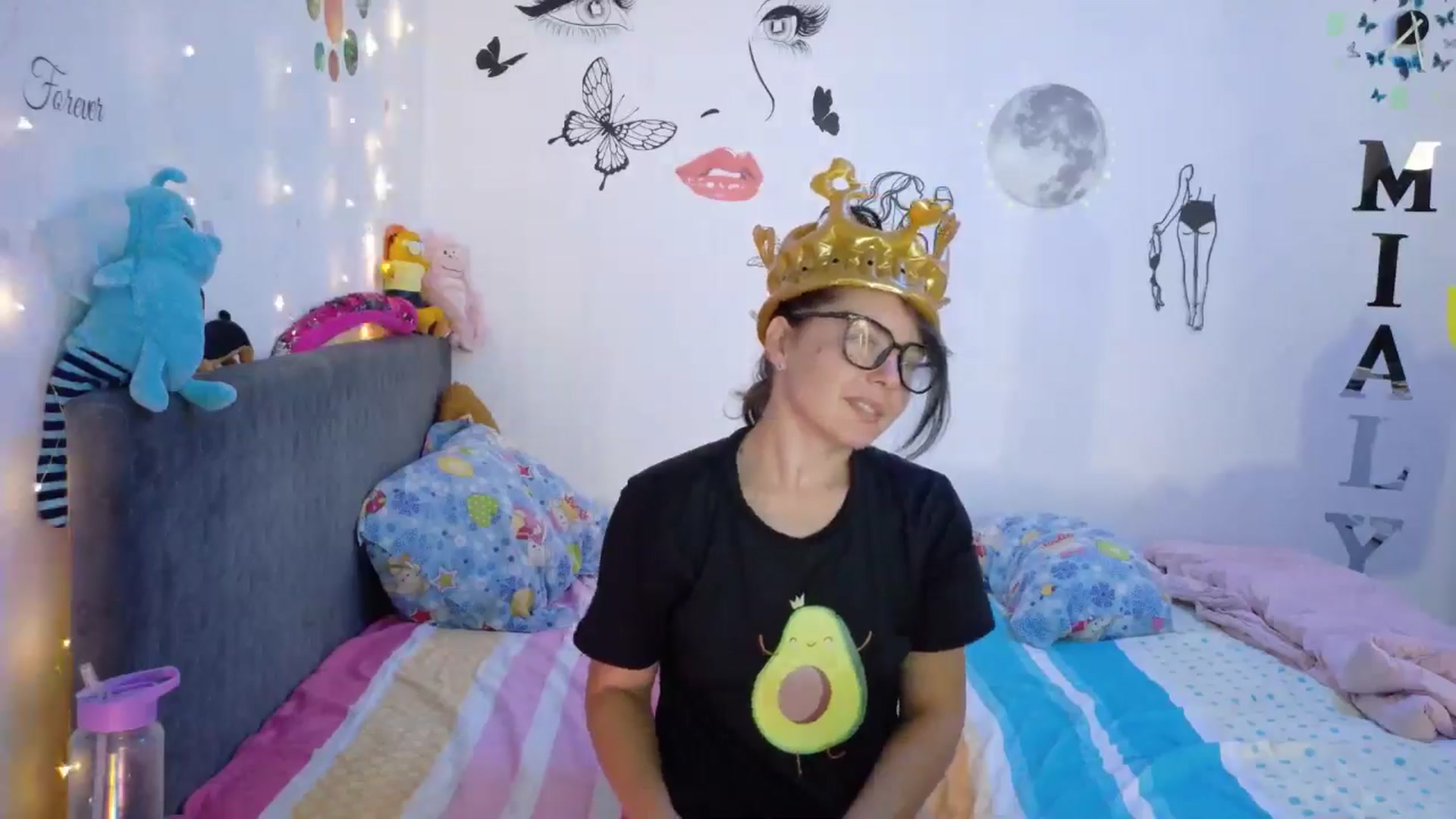 Gallery image thumbnail from YreneA's myfreecams stream on, 08/04/2025, 04:31 image 20 of 20