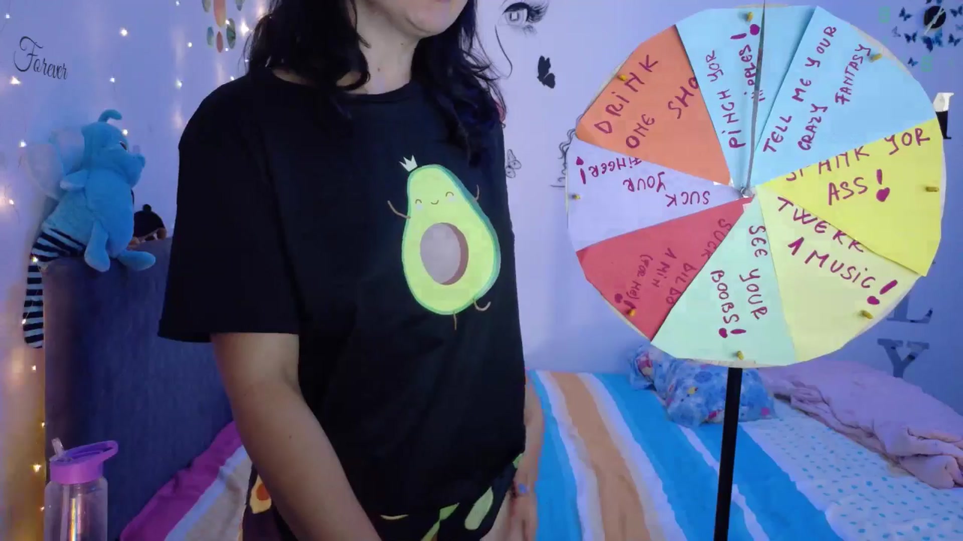 Gallery image thumbnail from YreneA's myfreecams stream on, 08/04/2025, 04:31 image 12 of 20