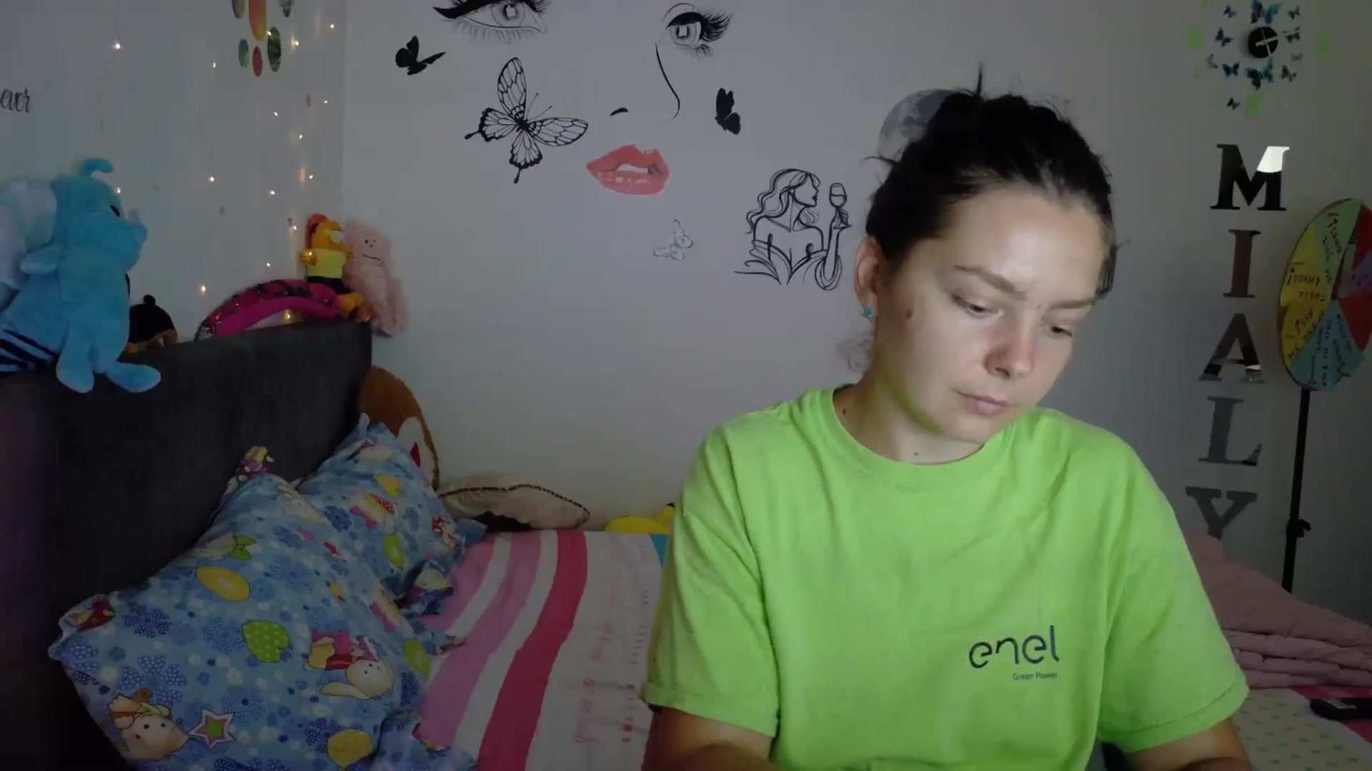 Gallery image thumbnail from YreneA's myfreecams stream on, 08/04/2025, 11:26 image 12 of 20