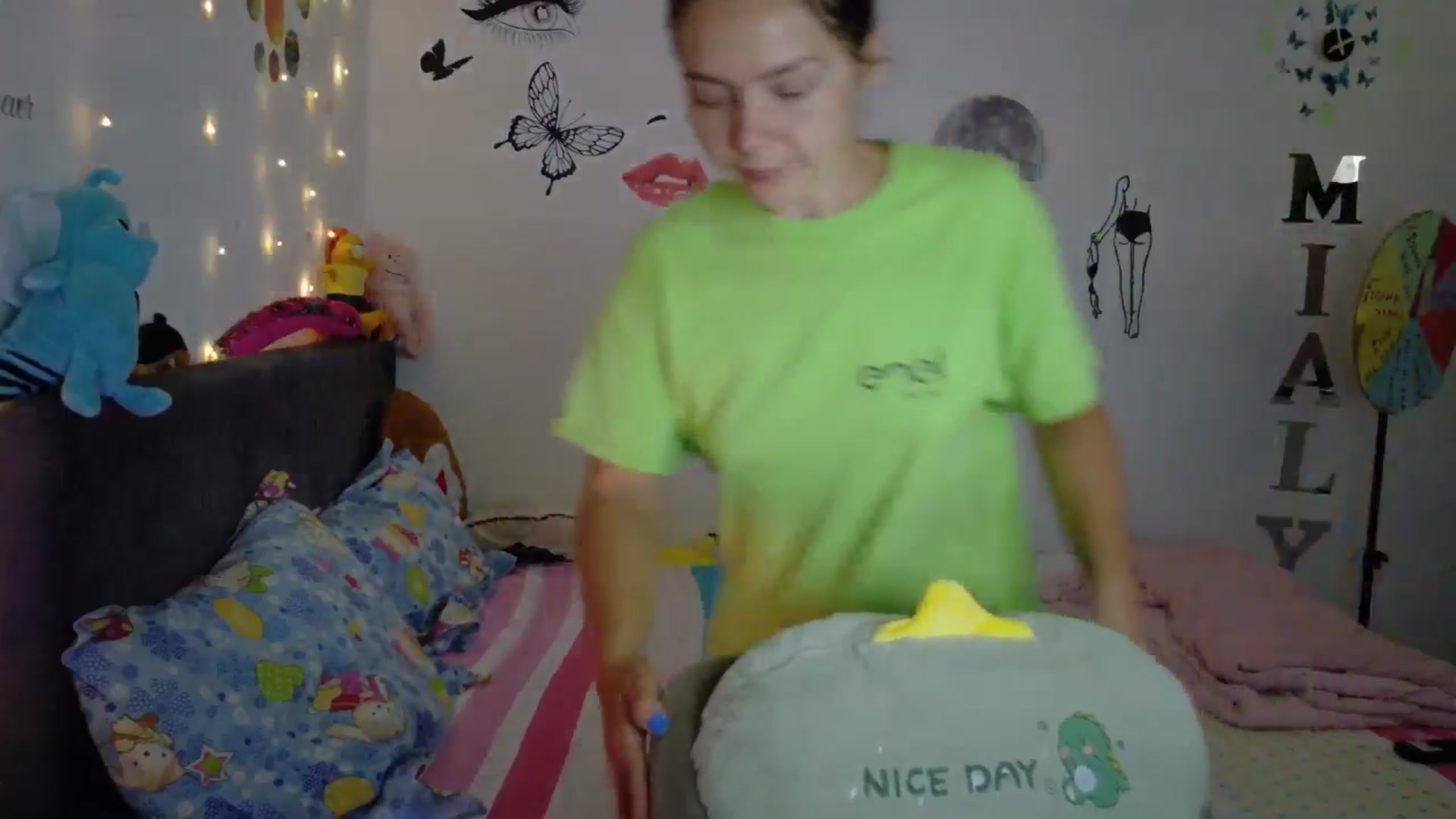 Gallery image thumbnail from YreneA's myfreecams stream on, 08/04/2025, 11:26 image 3 of 20