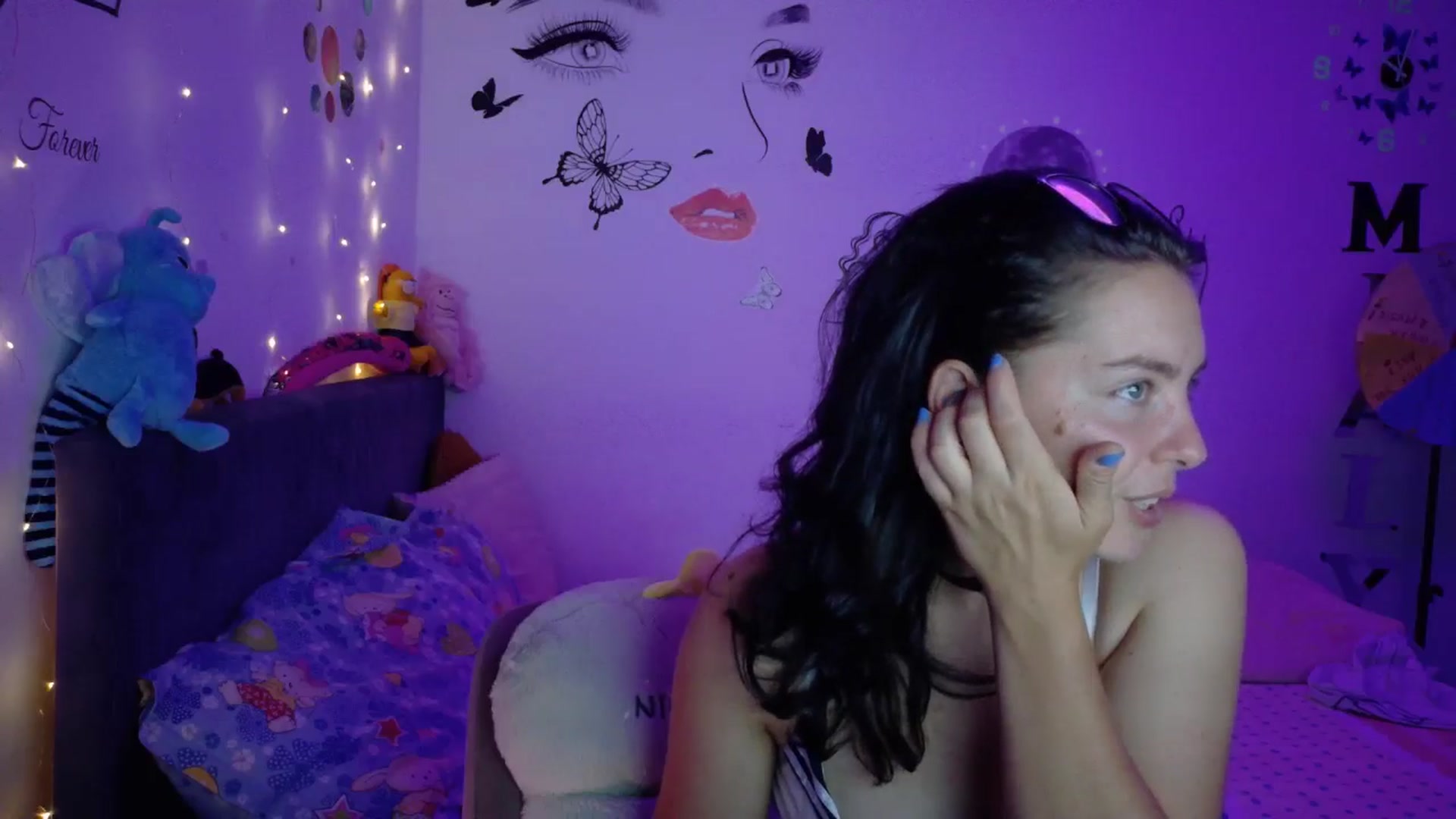Gallery image thumbnail from YreneA's myfreecams stream on, 08/07/2025, 19:35 image 15 of 20