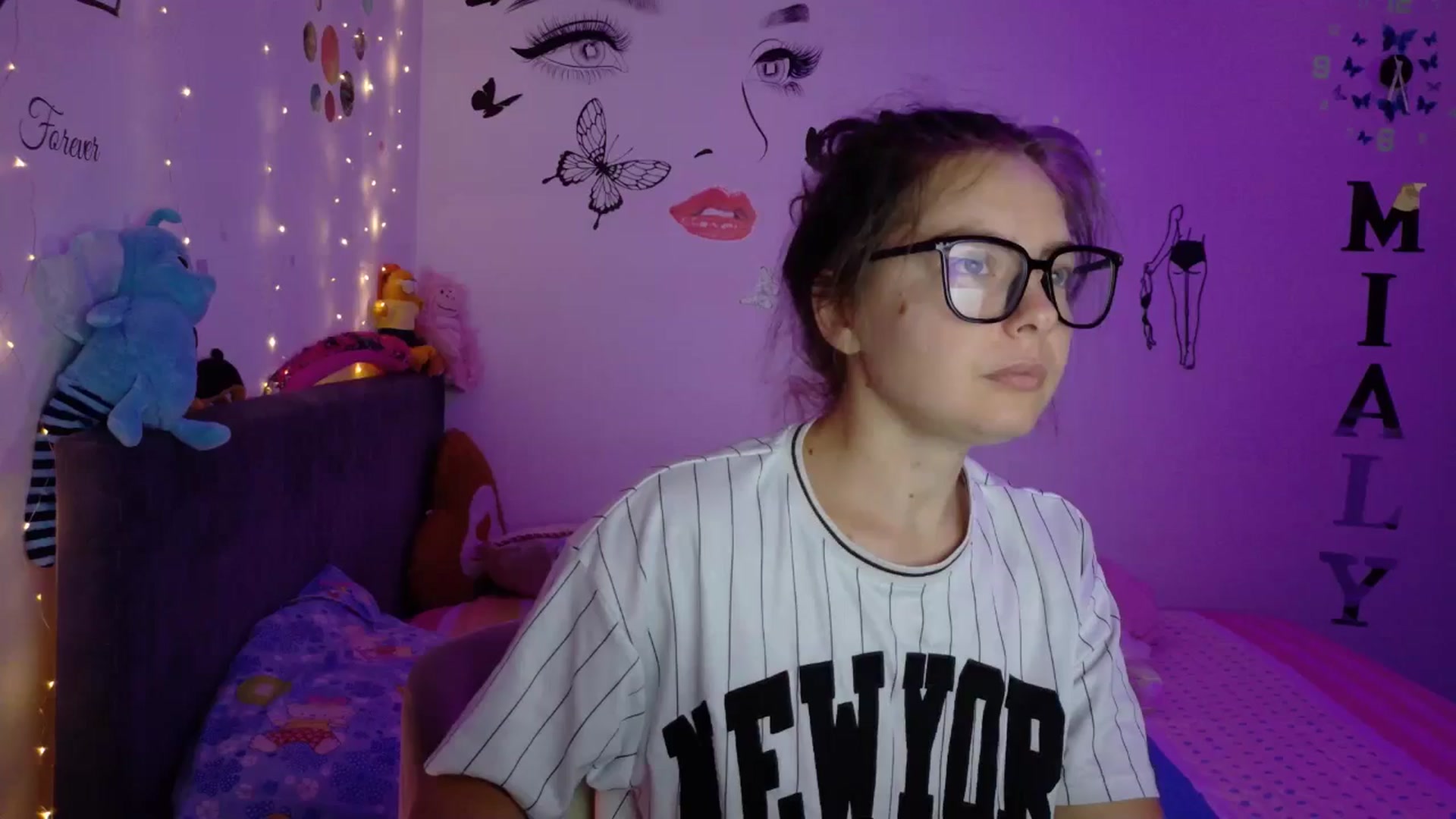 Gallery image thumbnail from YreneA's myfreecams stream on, 08/08/2025, 05:02 image 1 of 20