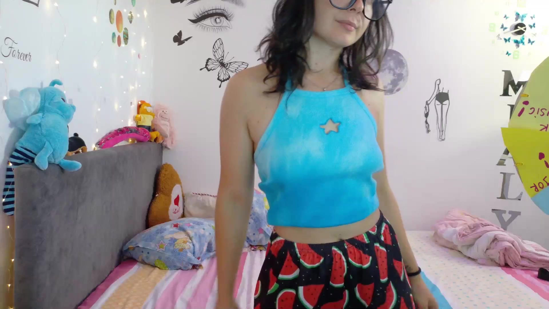 Gallery image thumbnail from YreneA's myfreecams stream on, 08/10/2025, 07:03 image 2 of 20