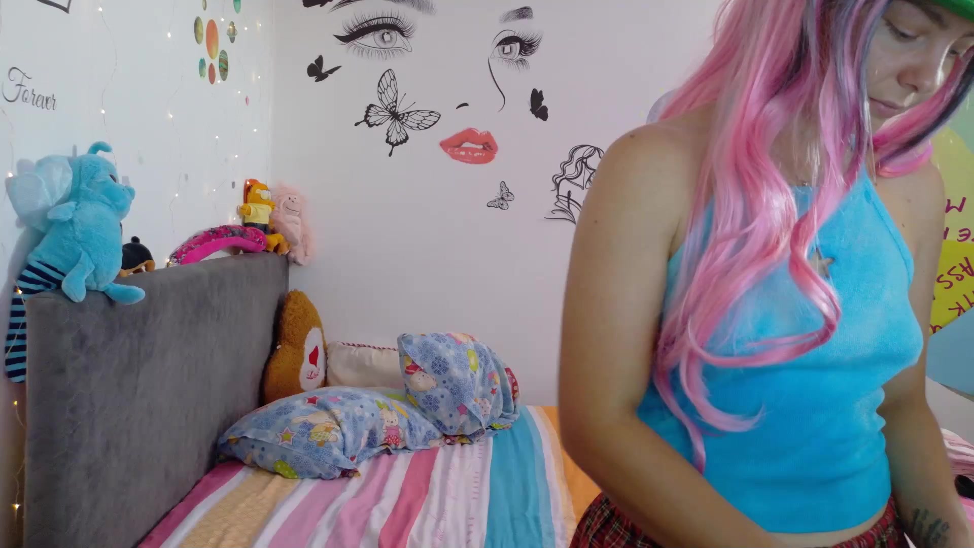 Gallery image thumbnail from YreneA's myfreecams stream on, 08/10/2025, 07:03 image 14 of 20