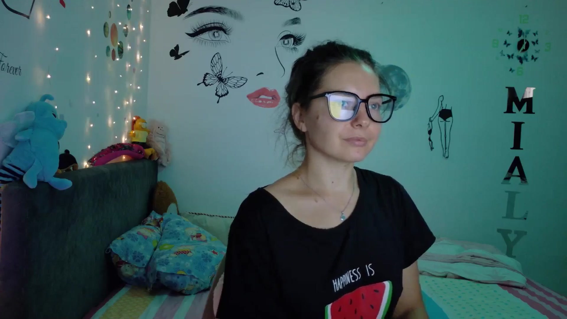 Gallery image thumbnail from YreneA's myfreecams stream on, 08/11/2025, 04:59 image 8 of 20