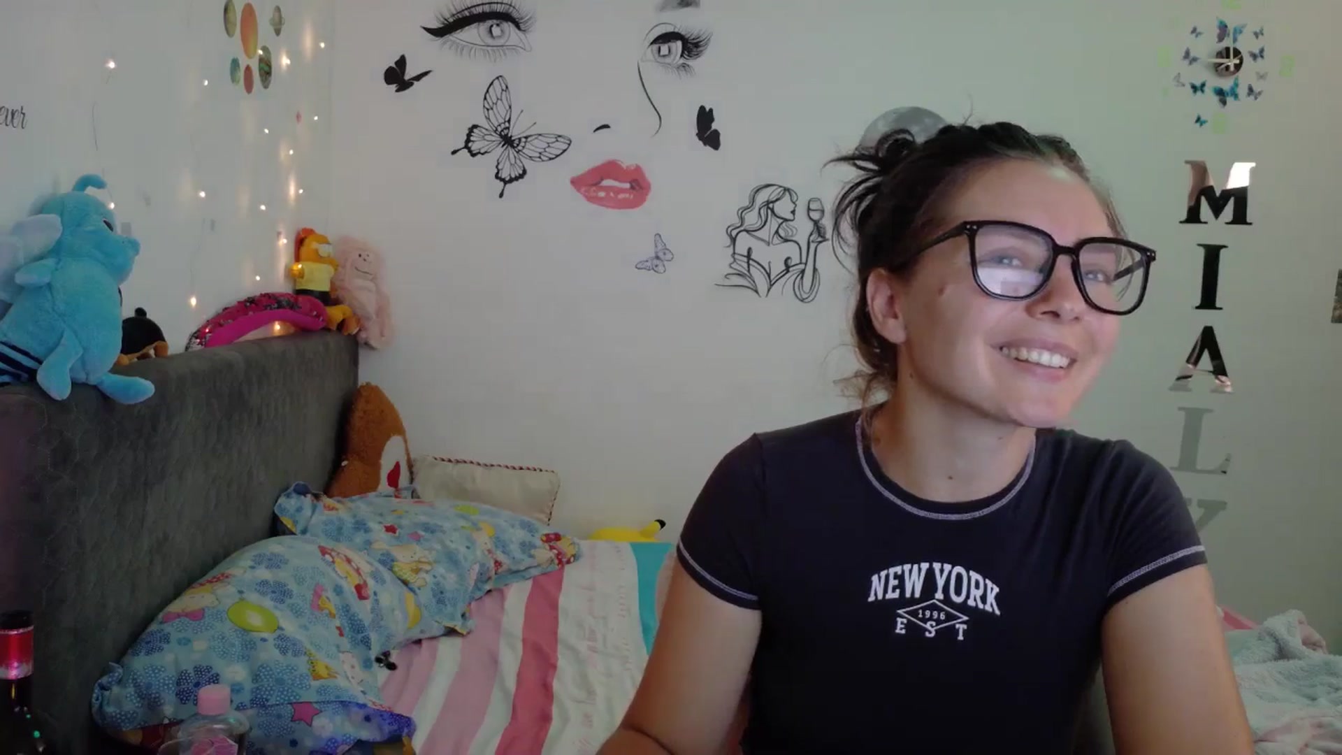 Gallery image thumbnail from YreneA's myfreecams stream on, 08/11/2025, 06:16 image 4 of 20