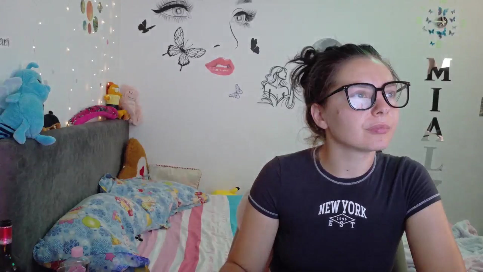 Gallery image thumbnail from YreneA's myfreecams stream on, 08/11/2025, 06:16 image 3 of 20