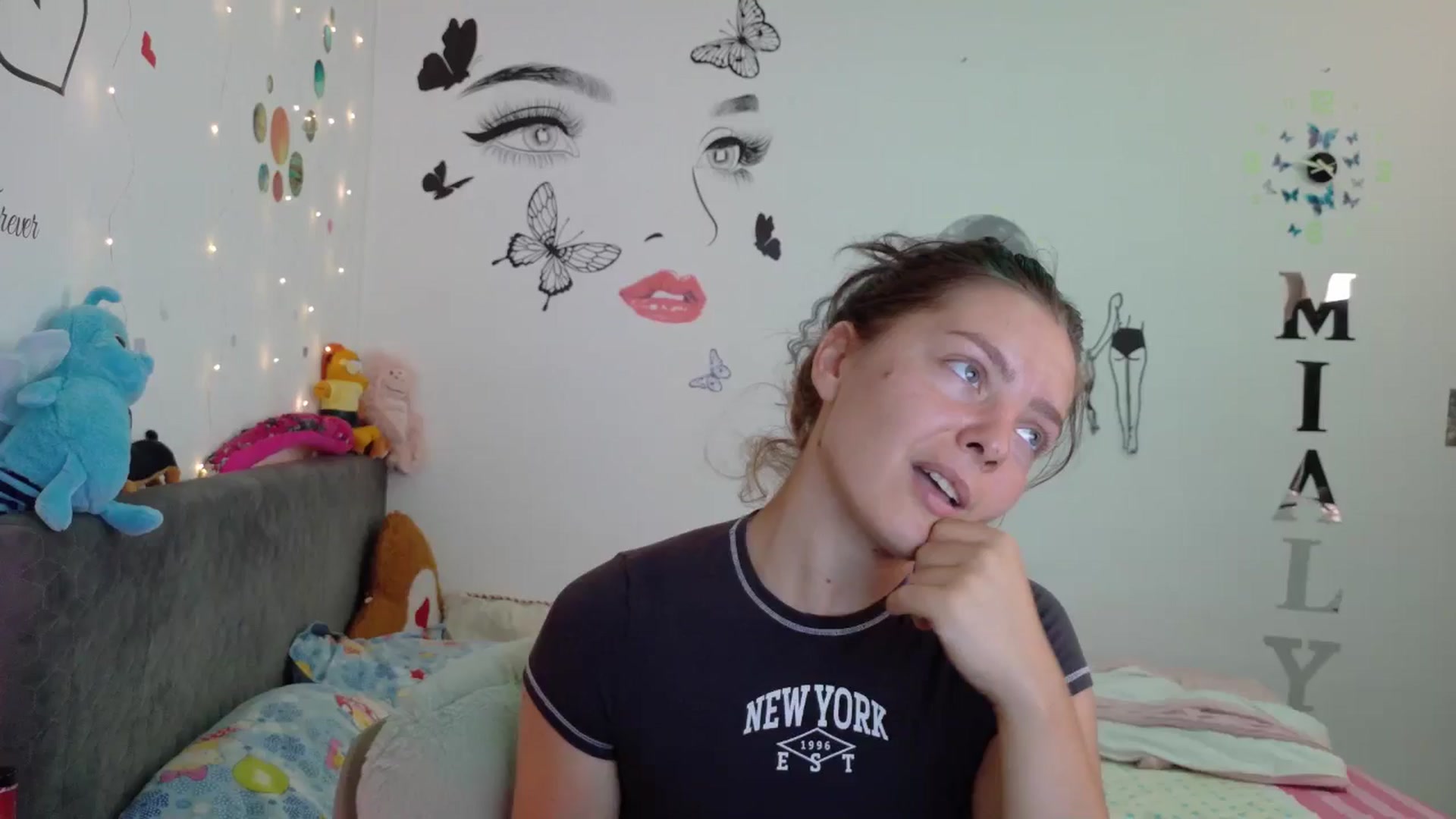 Gallery image thumbnail from YreneA's myfreecams stream on, 08/11/2025, 06:31 image 1 of 20
