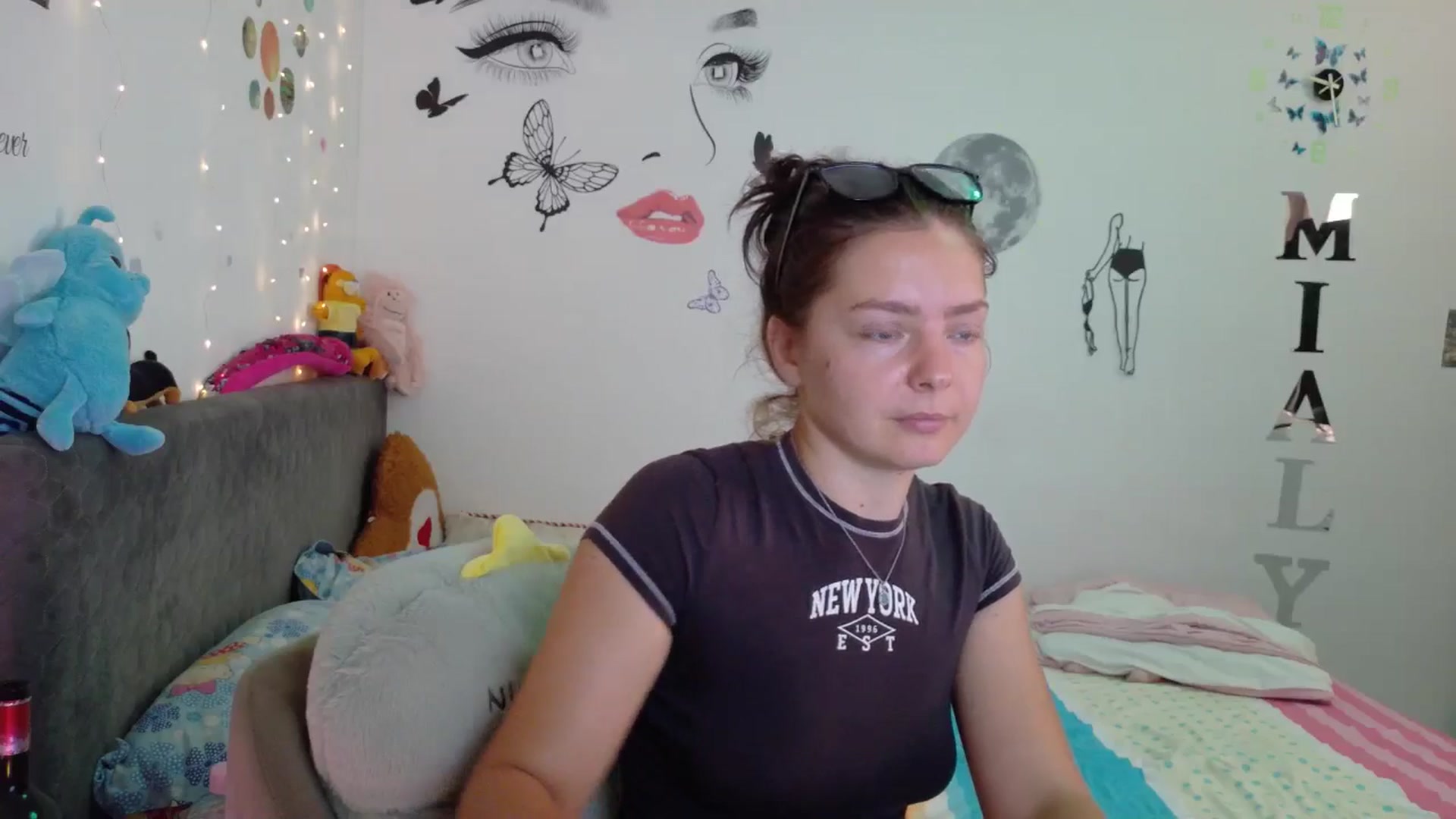Gallery image thumbnail from YreneA's myfreecams stream on, 08/11/2025, 06:31 image 12 of 20