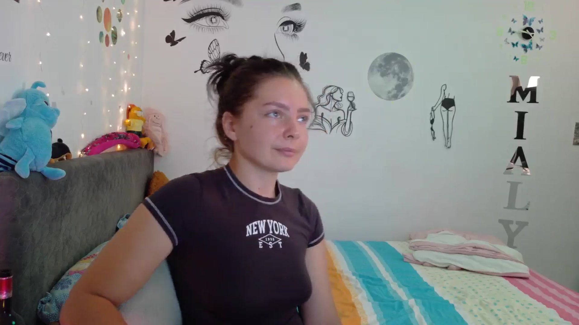Gallery image thumbnail from YreneA's myfreecams stream on, 08/11/2025, 06:31 image 2 of 20