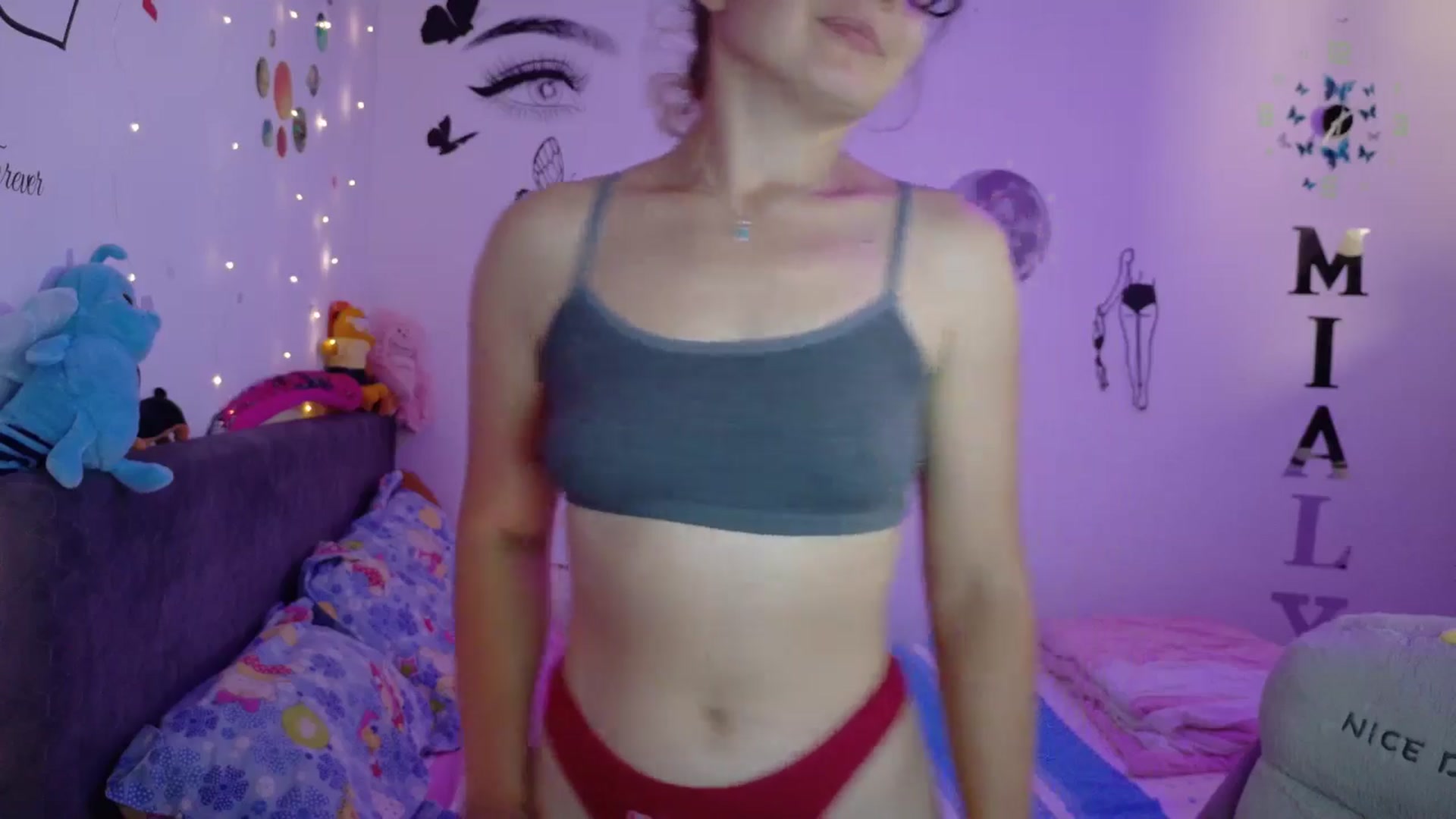 Gallery image thumbnail from YreneA's myfreecams stream on, 08/12/2025, 04:40 image 13 of 20