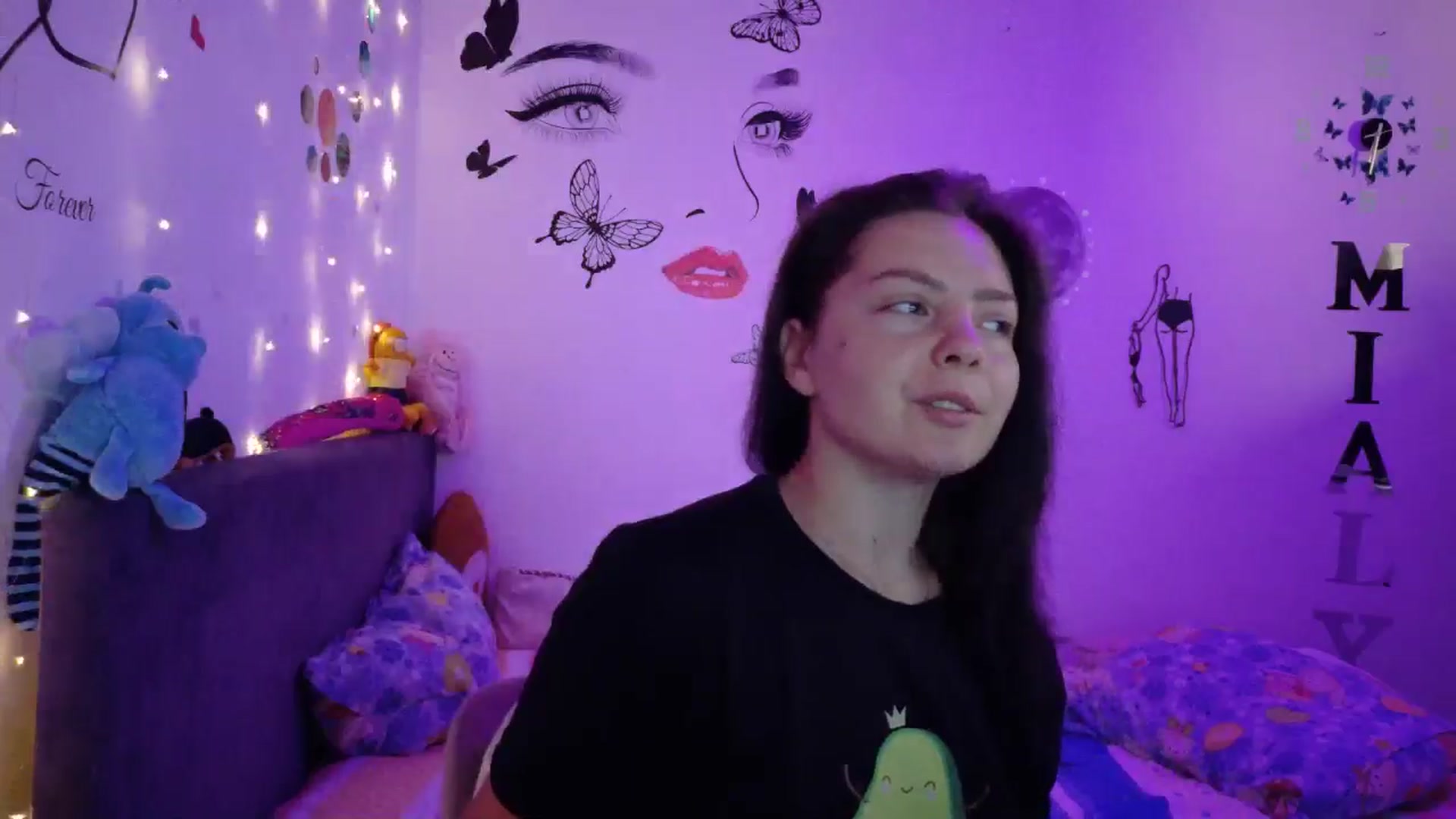 Gallery image thumbnail from YreneA's myfreecams stream on, 08/14/2025, 04:09 image 3 of 20