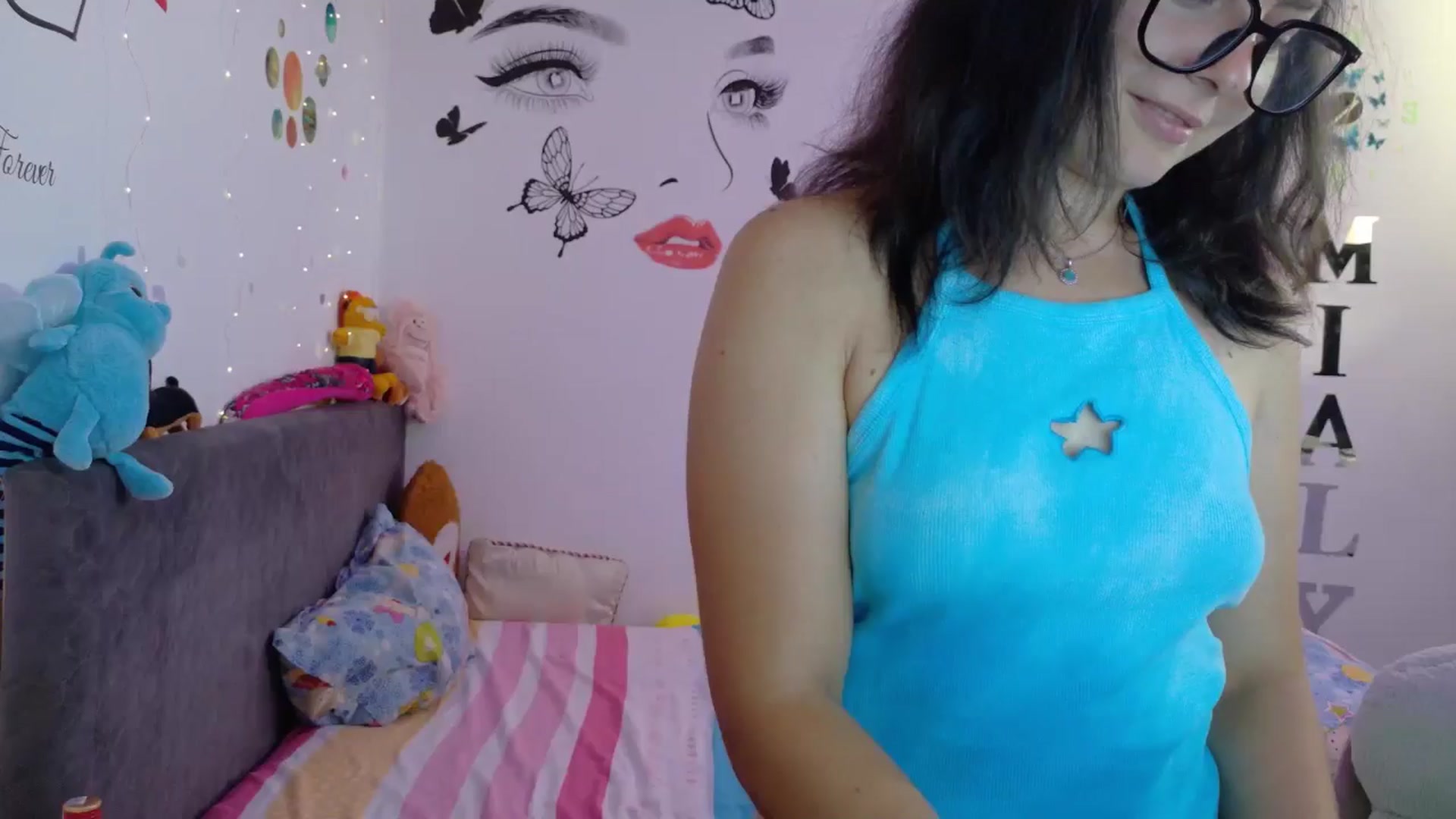 Gallery image thumbnail from YreneA's myfreecams stream on, 08/14/2025, 05:22 image 2 of 20