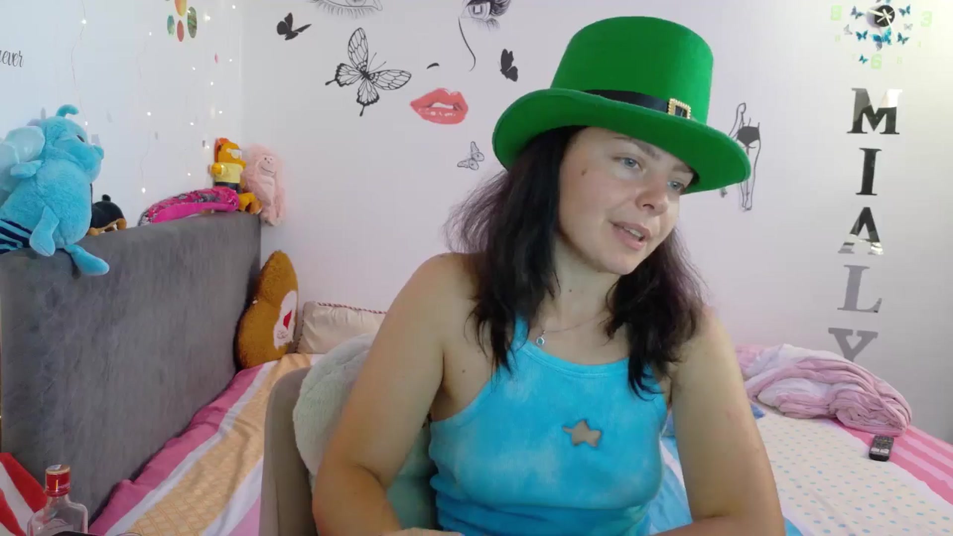 Gallery image thumbnail from YreneA's myfreecams stream on, 08/14/2025, 07:06 image 5 of 20