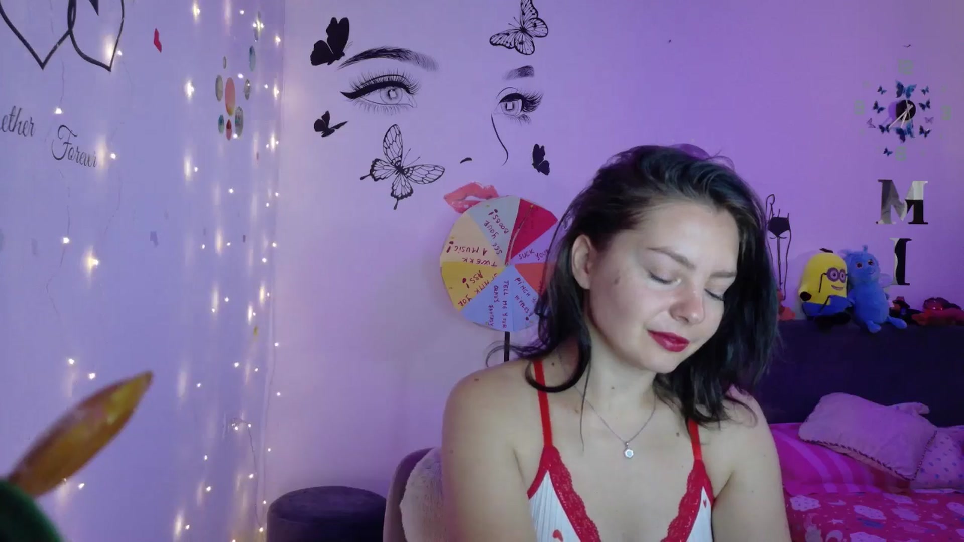 Gallery image thumbnail from YreneA's myfreecams stream on, 08/15/2025, 04:21 image 3 of 20