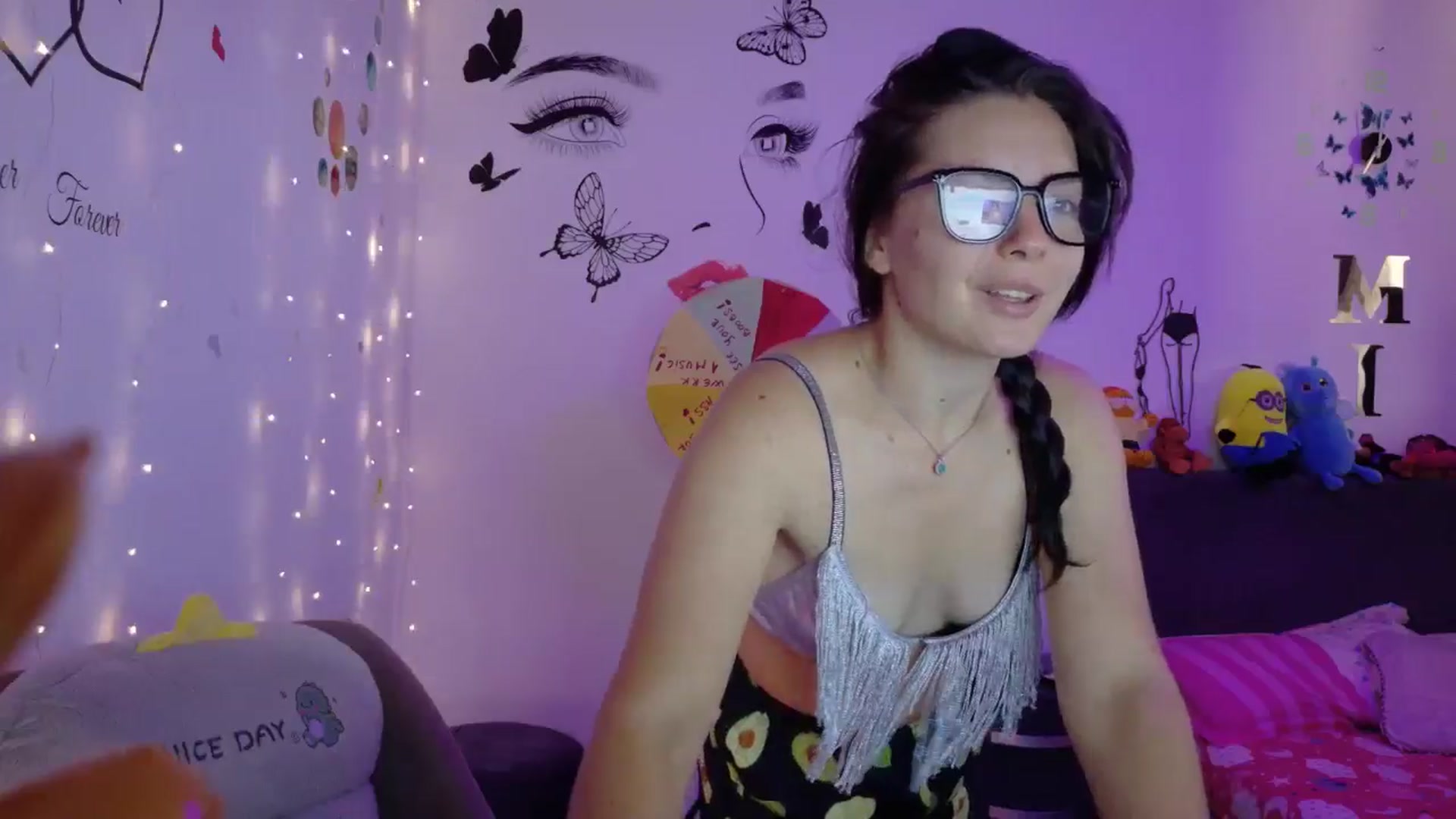 Gallery image thumbnail from YreneA's myfreecams stream on, 08/16/2025, 05:19 image 6 of 20