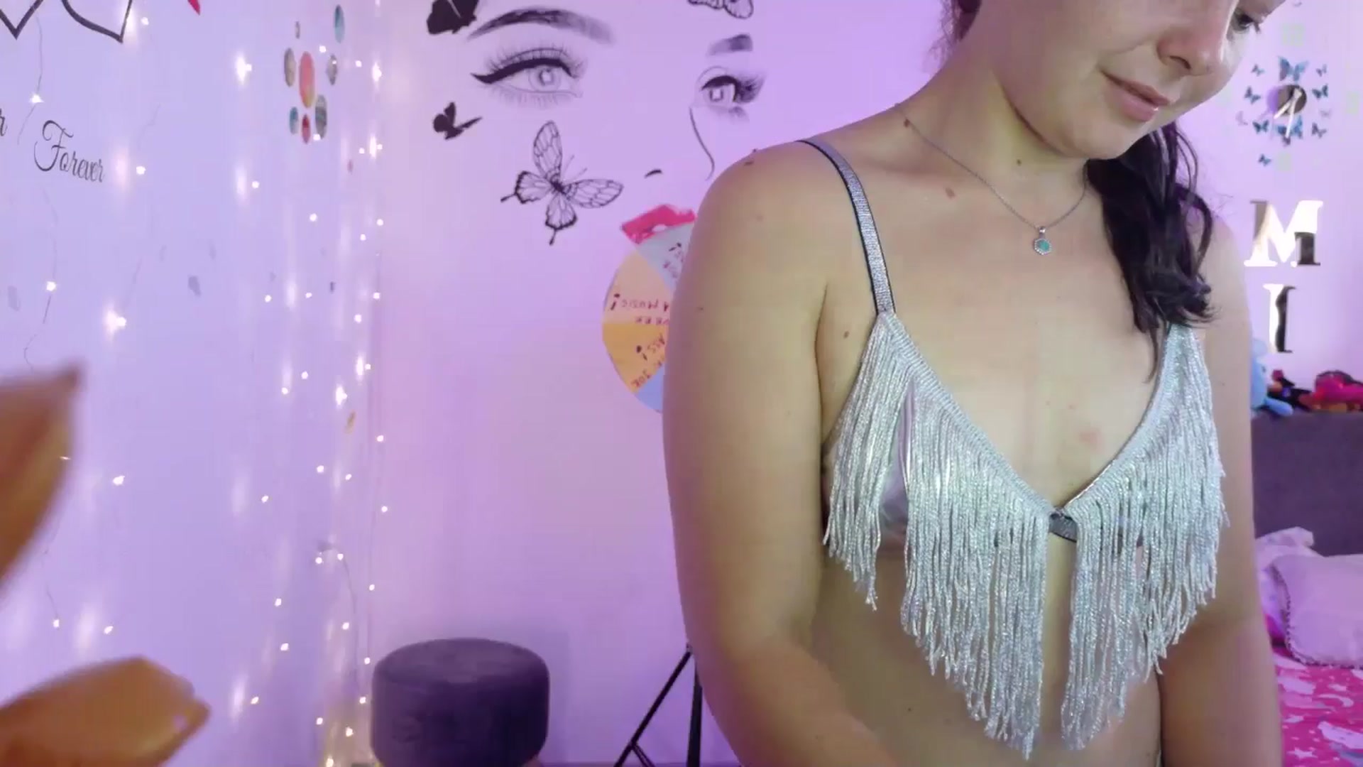 Gallery image thumbnail from YreneA's myfreecams stream on, 08/16/2025, 05:19 image 12 of 20