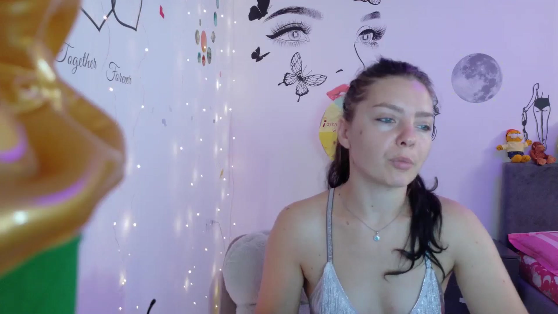 Gallery image thumbnail from YreneA's myfreecams stream on, 08/16/2025, 05:19 image 19 of 20
