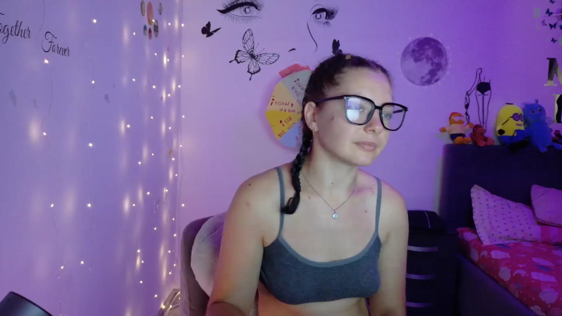 Gallery image thumbnail from YreneA's myfreecams stream on, 08/18/2025, 04:11 image 8 of 20