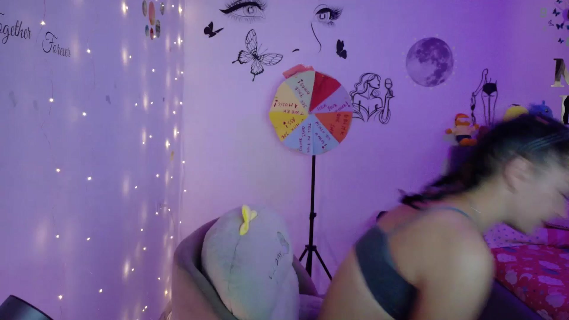 Gallery image thumbnail from YreneA's myfreecams stream on, 08/18/2025, 04:11 image 12 of 20
