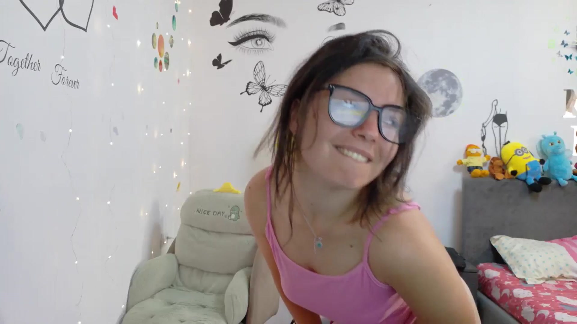 Gallery image thumbnail from YreneA's myfreecams stream on, 08/19/2025, 06:55 image 16 of 20