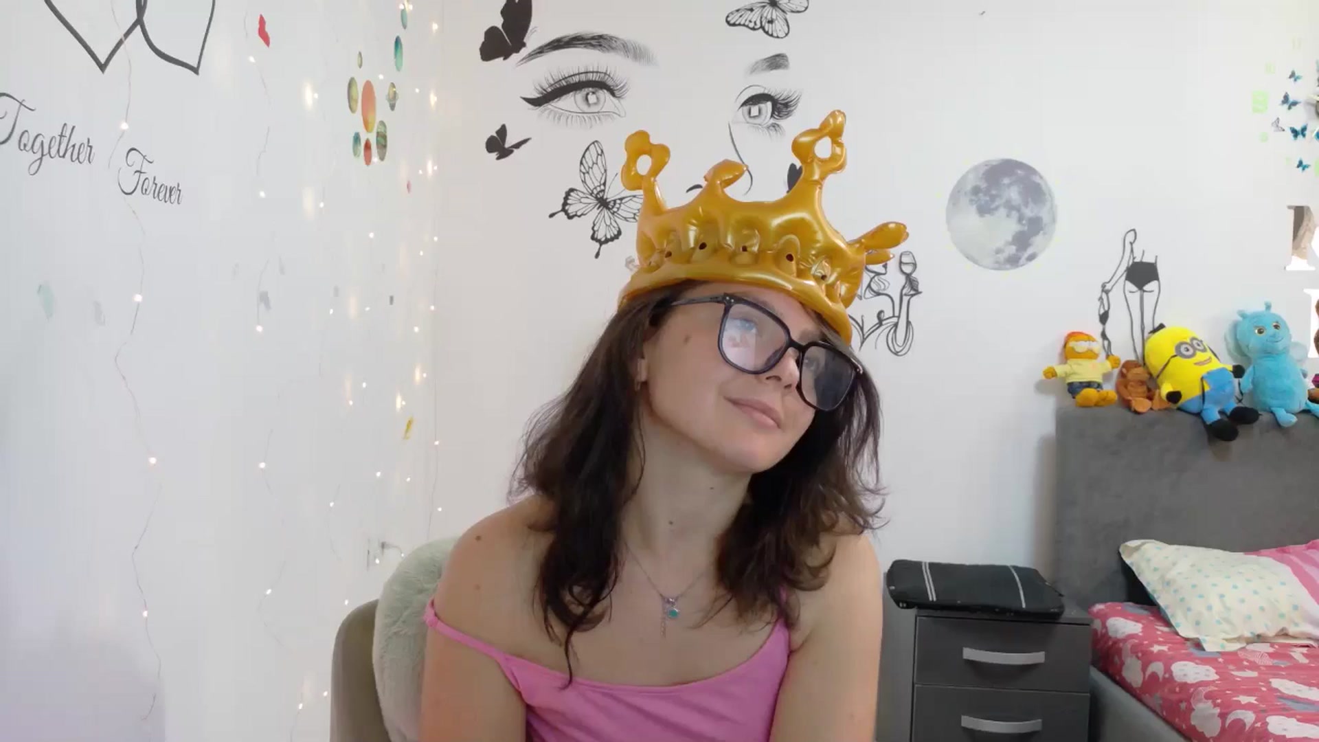 Gallery image thumbnail from YreneA's myfreecams stream on, 08/19/2025, 06:55 image 11 of 20