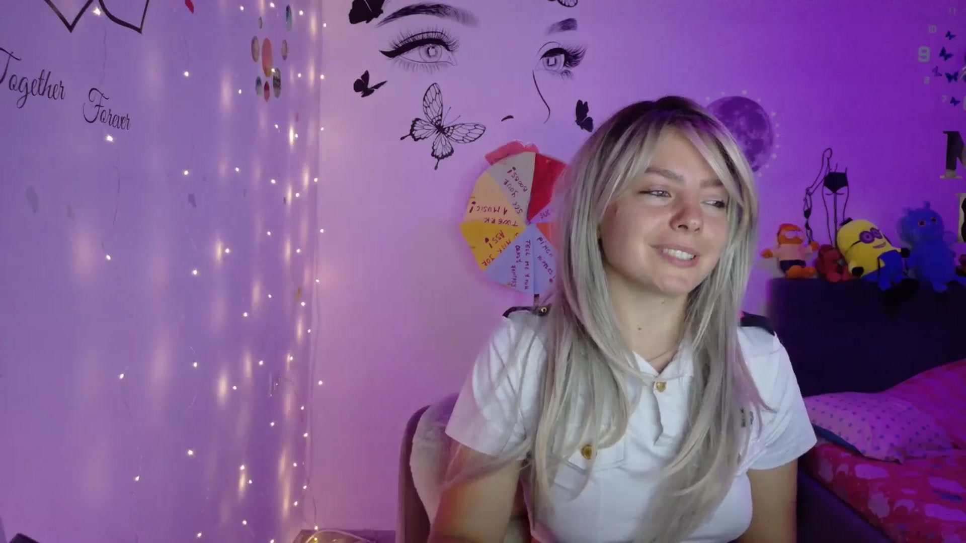 Gallery image thumbnail from YreneA's myfreecams stream on, 08/20/2025, 05:00 image 12 of 20