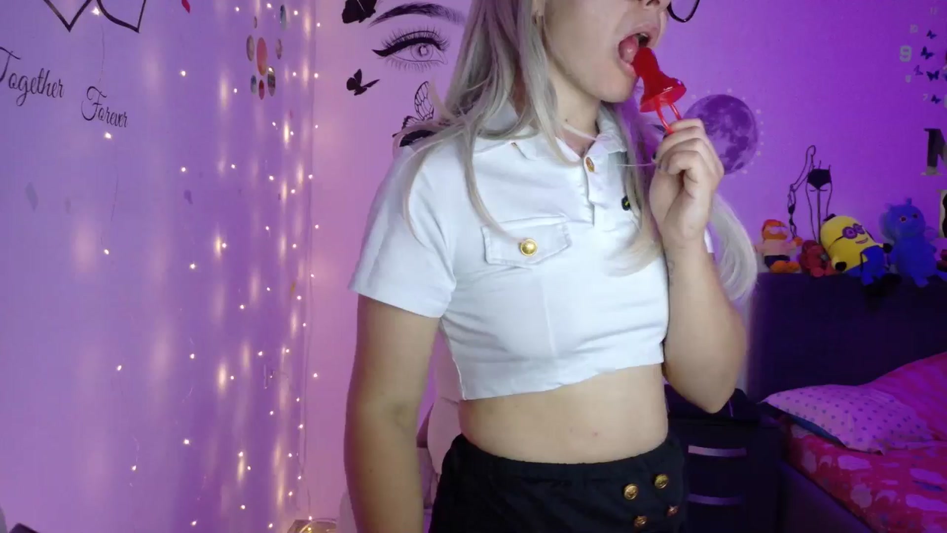 Gallery image thumbnail from YreneA's myfreecams stream on, 08/20/2025, 05:00 image 10 of 20
