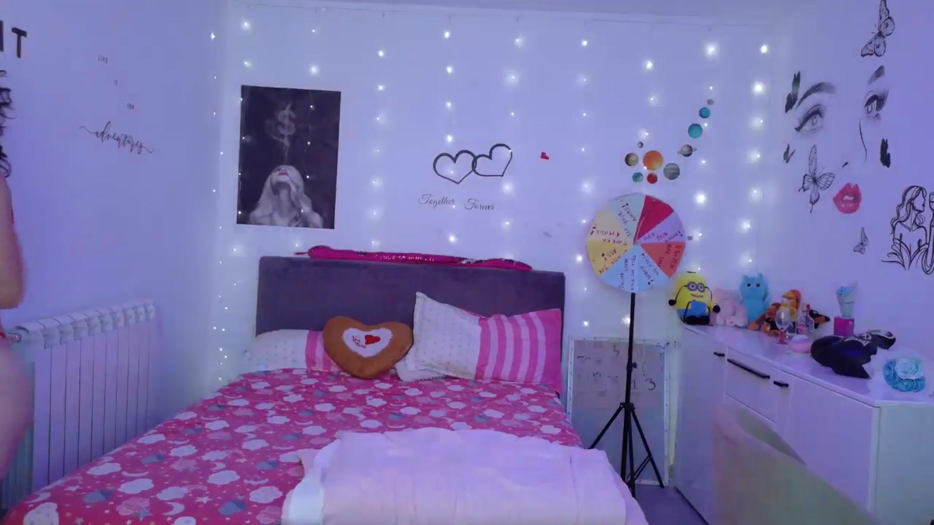 Gallery image thumbnail from YreneA's myfreecams stream on, 08/22/2025, 04:57 image 14 of 20