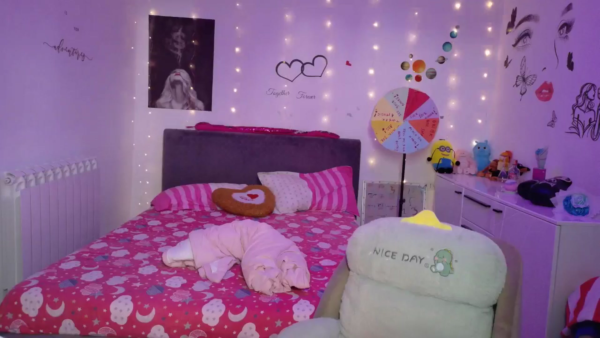 Gallery image thumbnail from YreneA's myfreecams stream on, 08/23/2025, 06:08 image 20 of 20