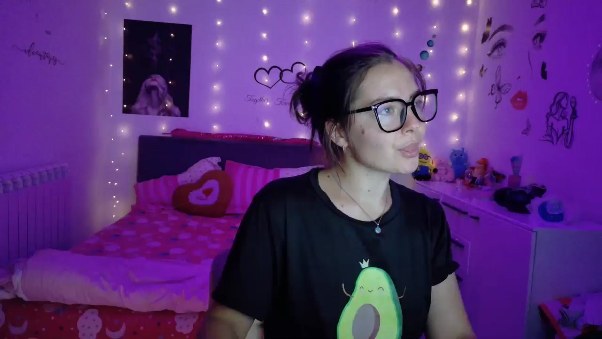 Gallery image thumbnail from YreneA's myfreecams stream on, 08/25/2025, 03:52 image 1 of 20