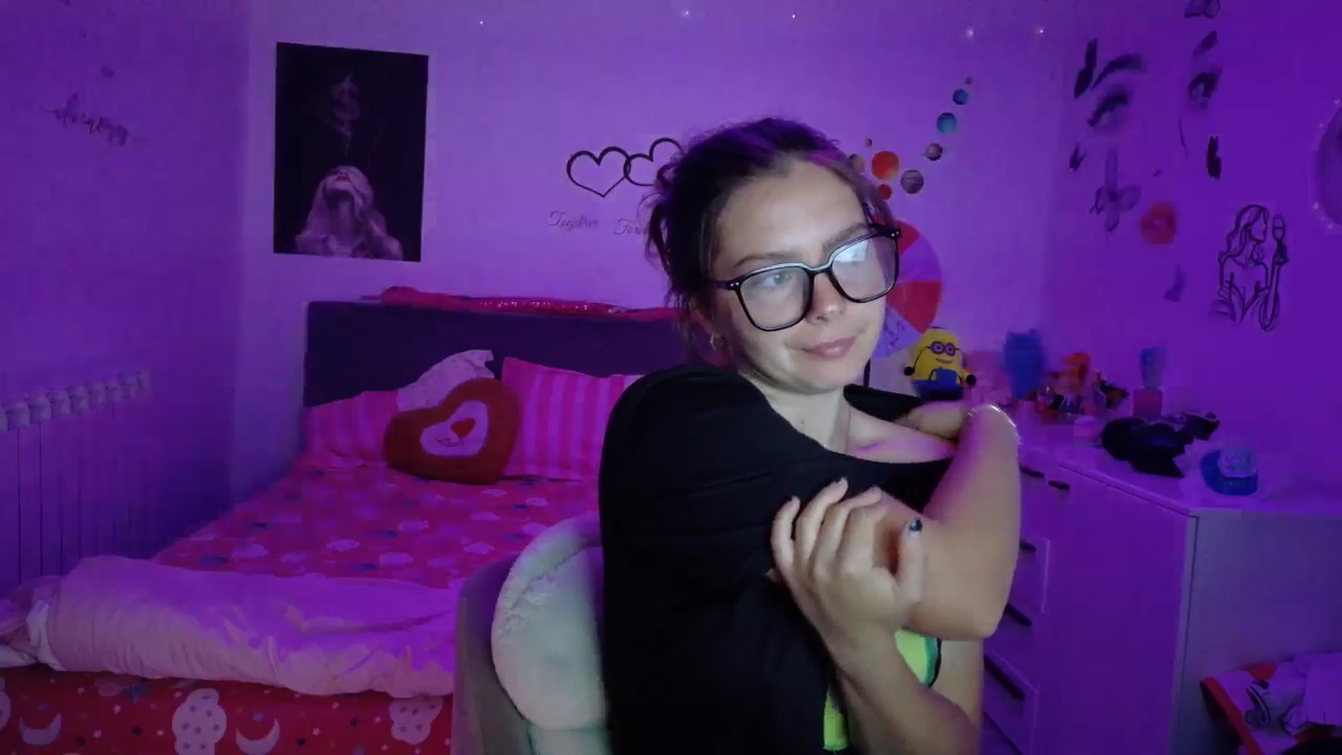 Gallery image thumbnail from YreneA's myfreecams stream on, 08/25/2025, 03:52 image 8 of 20