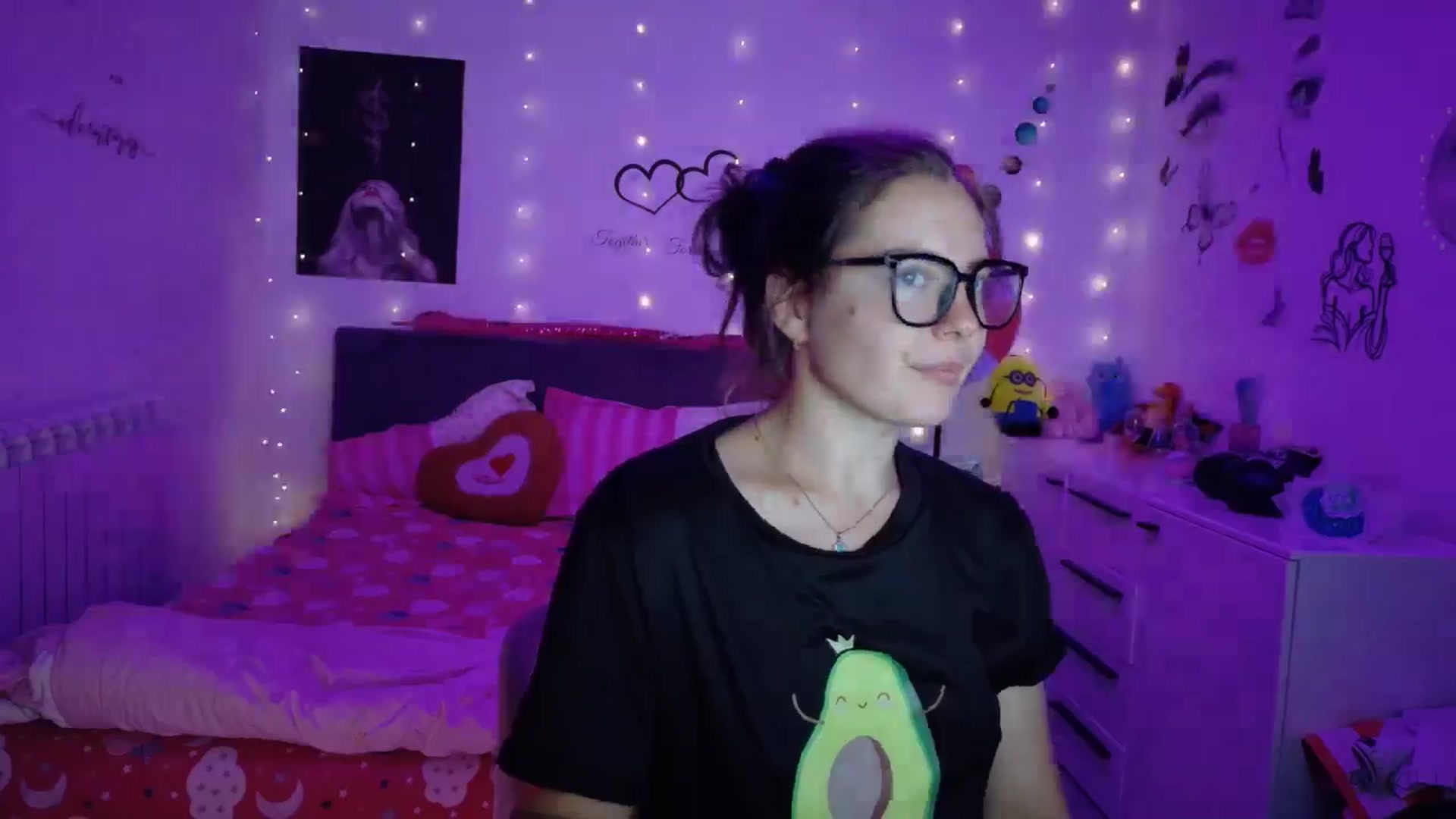 Gallery image thumbnail from YreneA's myfreecams stream on, 08/25/2025, 03:52 image 4 of 20