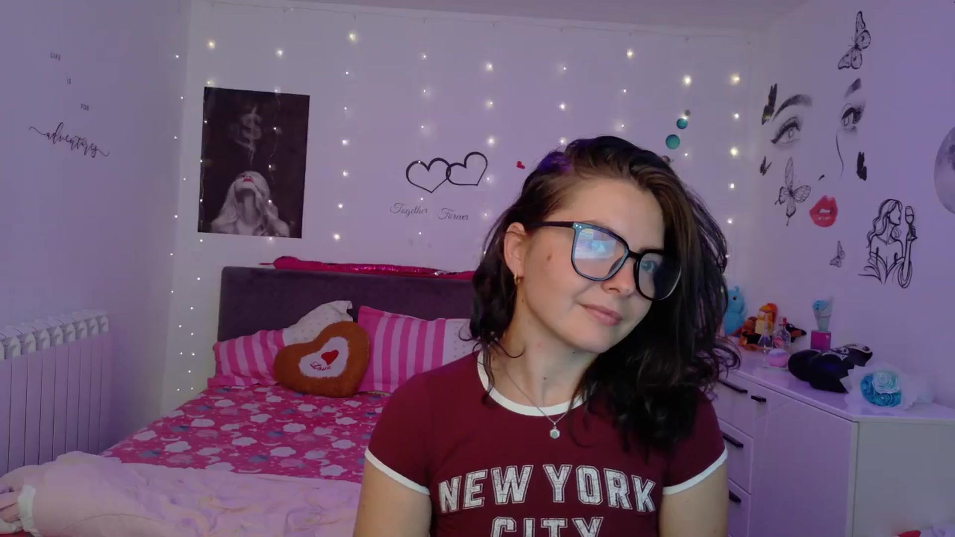Gallery image thumbnail from YreneA's myfreecams stream on, 08/25/2025, 05:10 image 17 of 20