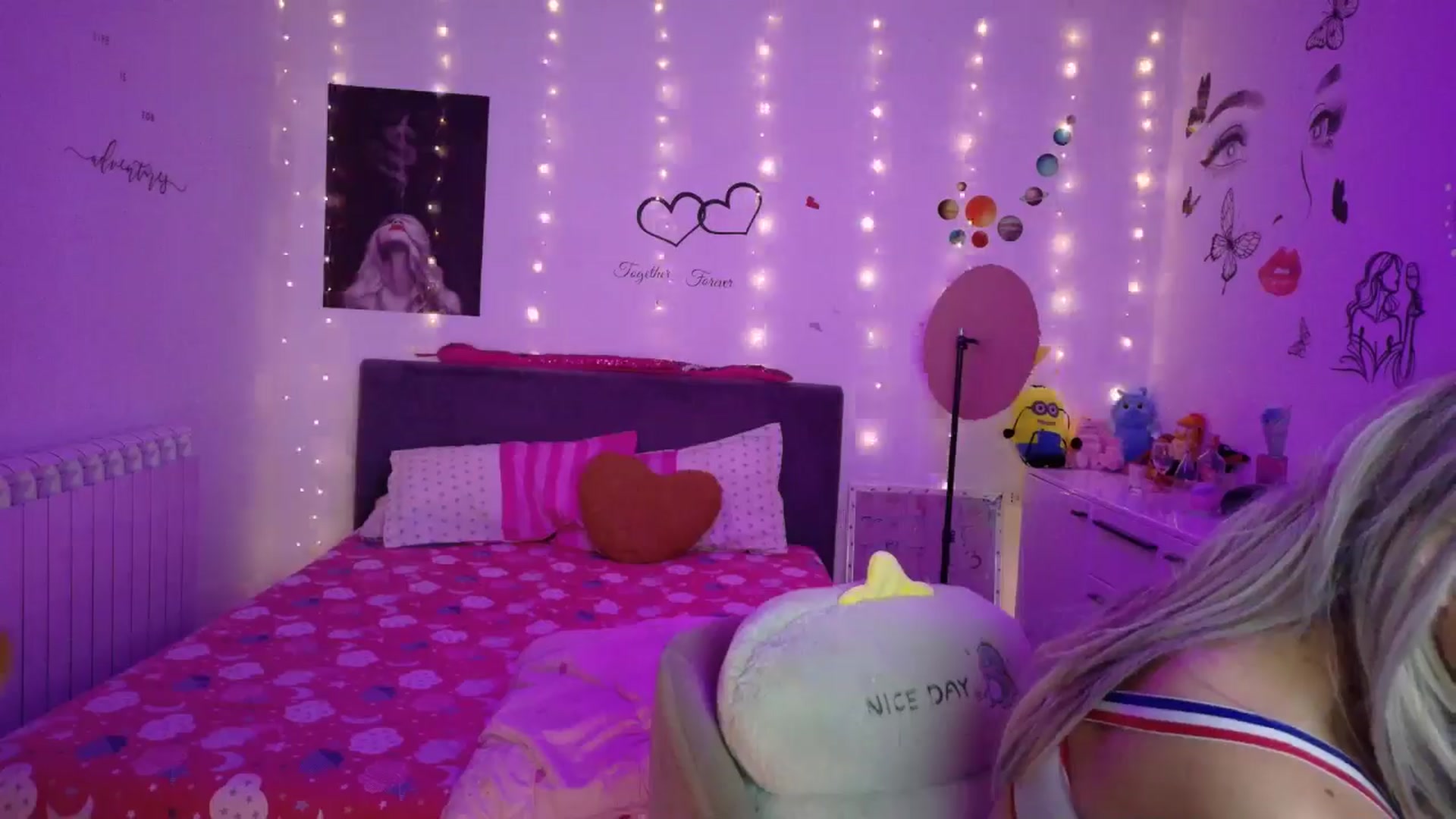 Gallery image thumbnail from YreneA's myfreecams stream on, 08/27/2025, 04:34 image 6 of 20