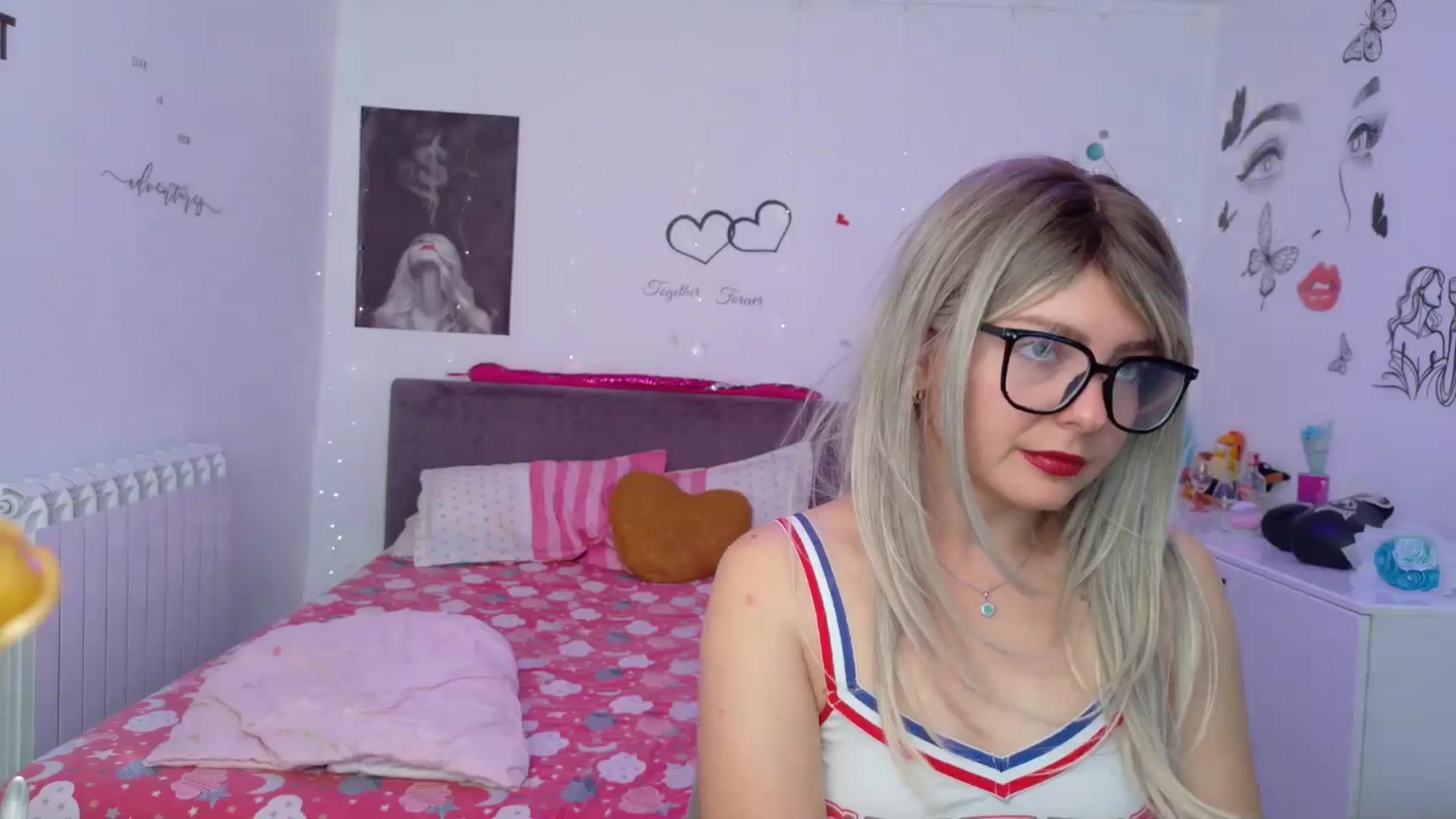 Gallery image thumbnail from YreneA's myfreecams stream on, 08/27/2025, 06:34 image 19 of 20