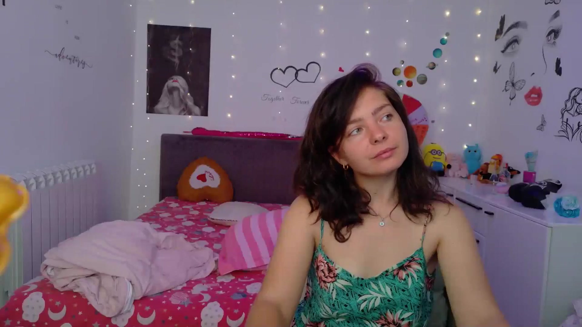 Gallery image thumbnail from YreneA's myfreecams stream on, 08/28/2025, 07:22 image 14 of 20