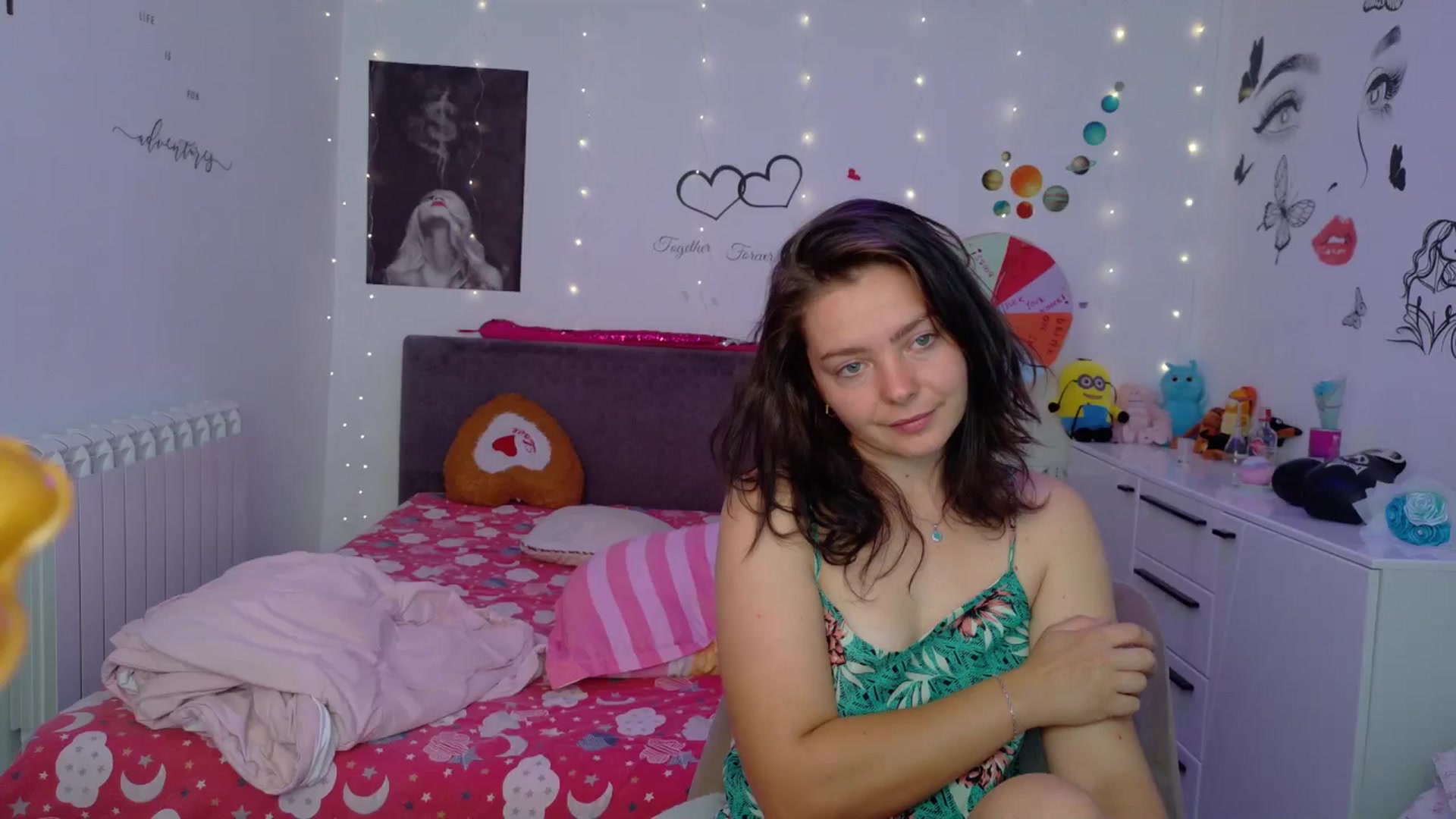 Gallery image thumbnail from YreneA's myfreecams stream on, 08/28/2025, 07:22 image 17 of 20