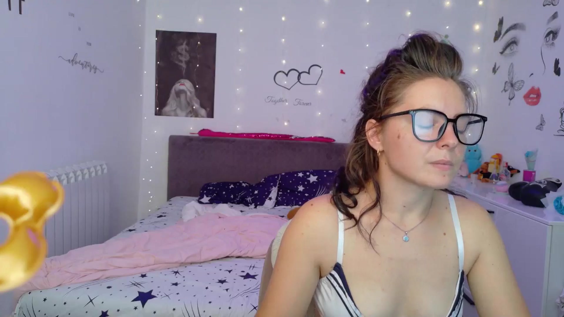 Gallery image thumbnail from YreneA's myfreecams stream on, 08/30/2025, 06:20 image 19 of 20