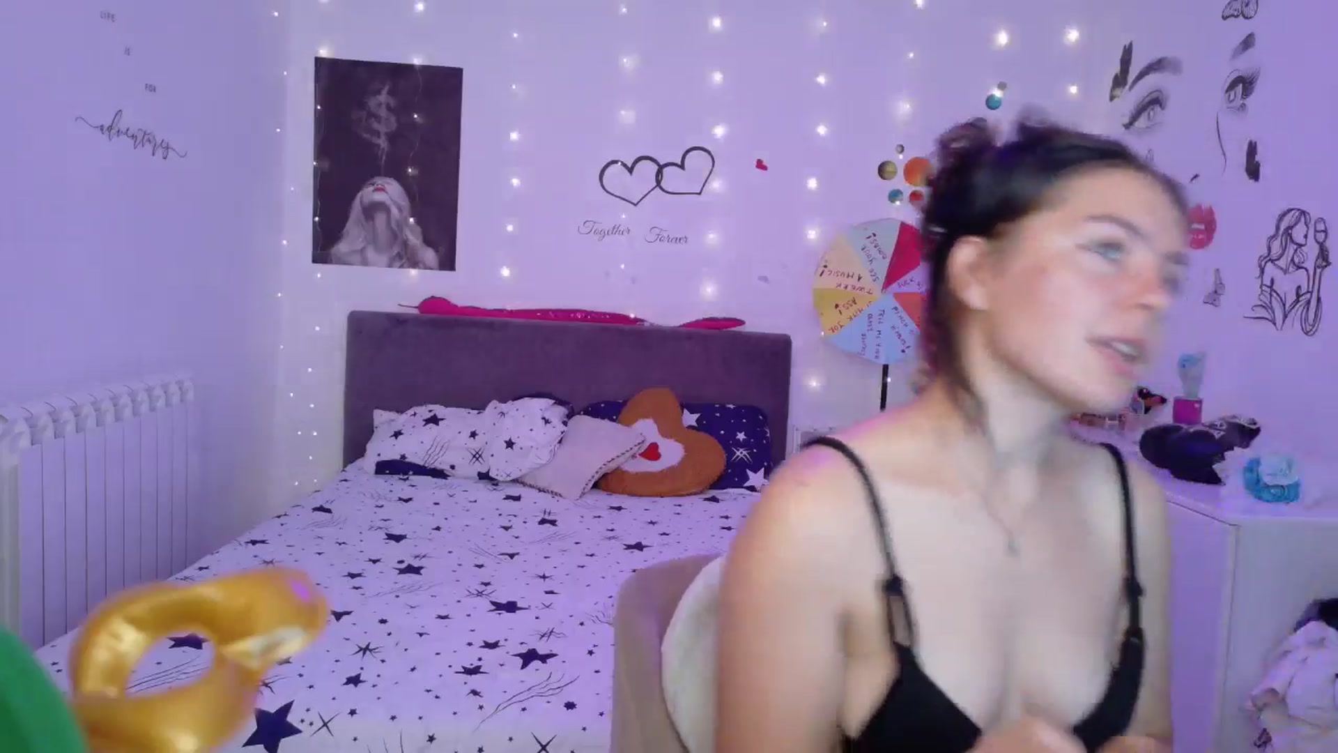 Gallery image thumbnail from YreneA's myfreecams stream on, 09/04/2025, 05:00 image 20 of 20