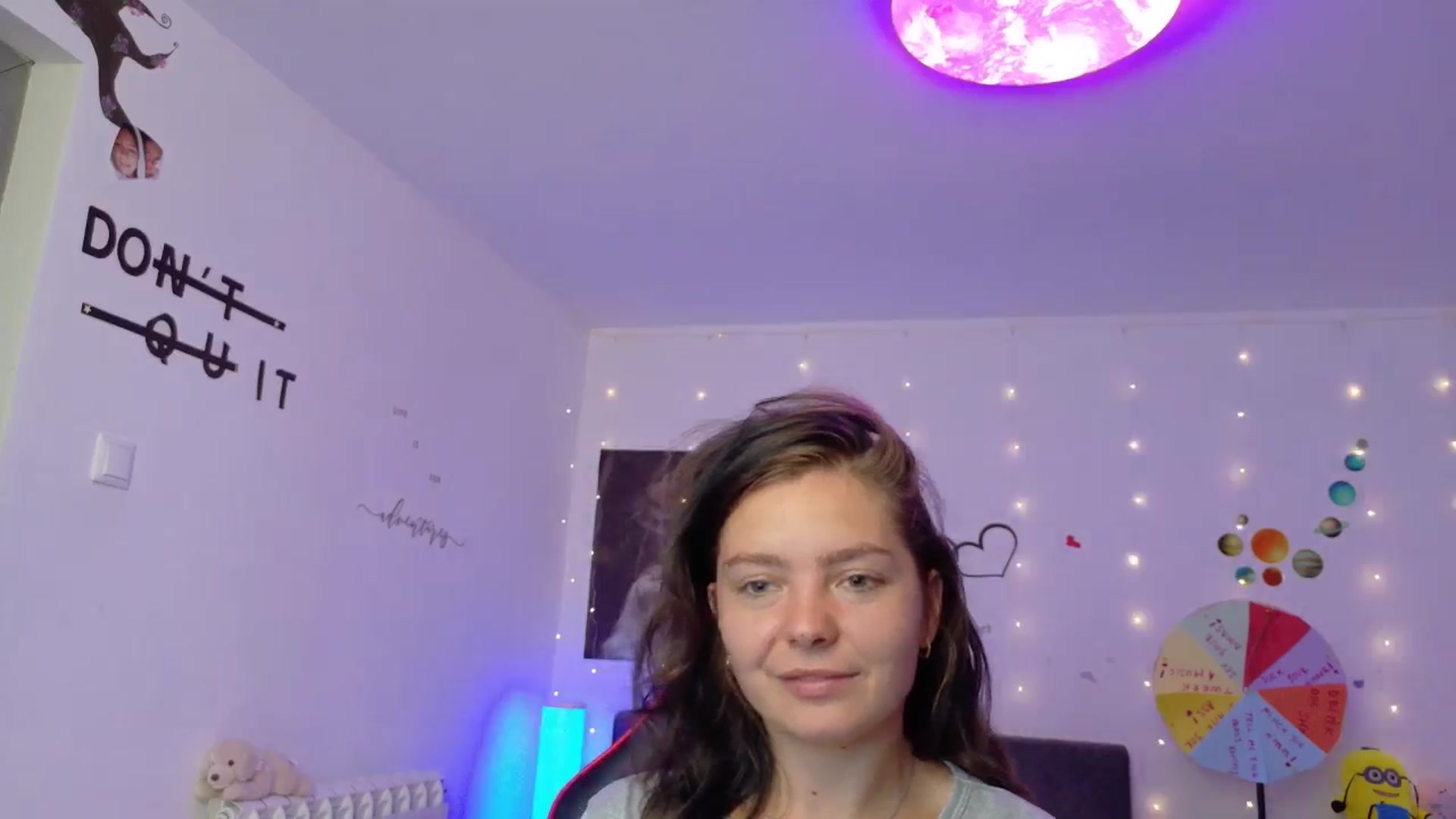 Gallery image thumbnail from YreneA's myfreecams stream on, 09/08/2025, 07:18 image 17 of 20
