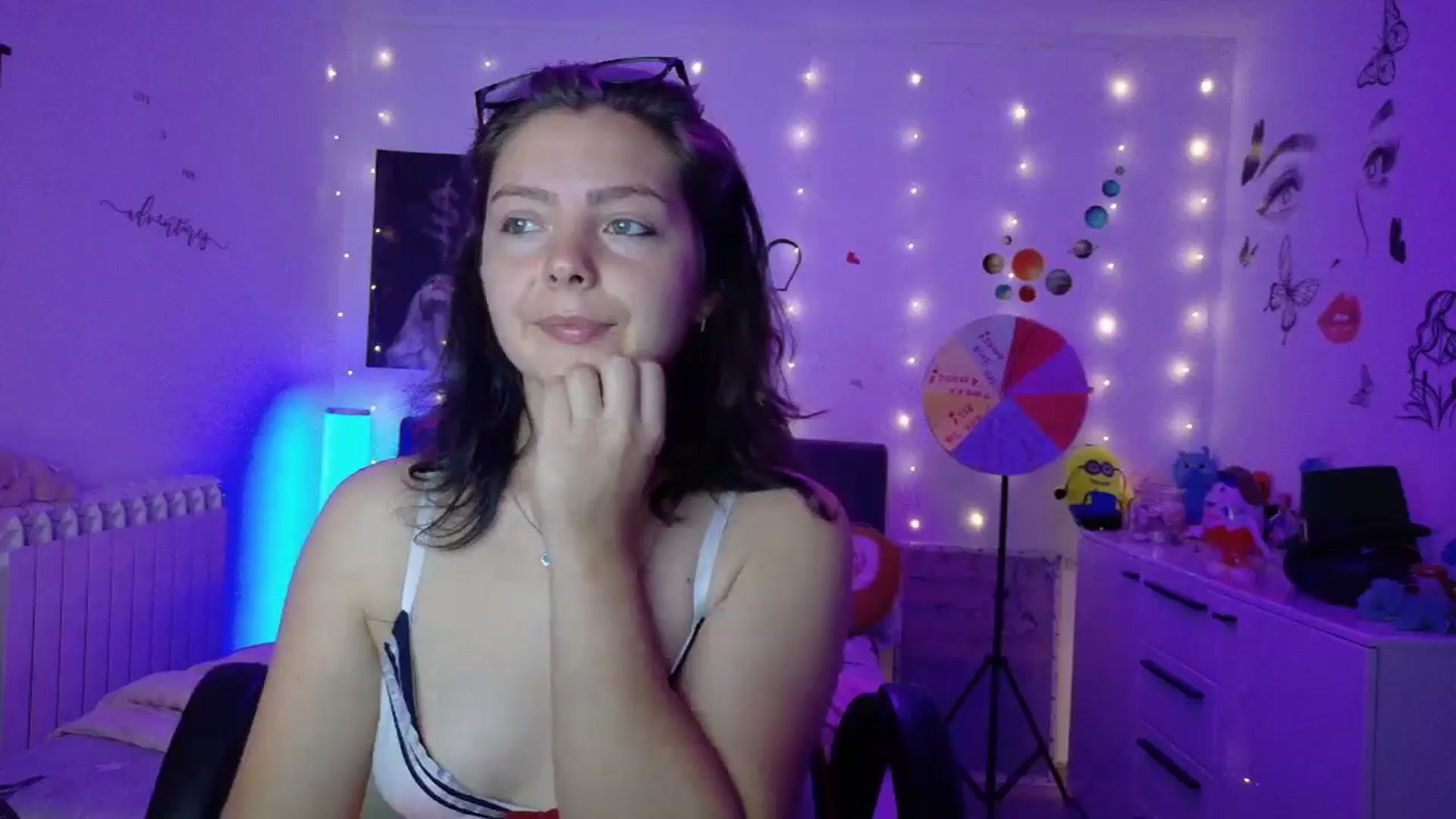 Gallery image thumbnail from YreneA's myfreecams stream on, 09/11/2025, 04:51 image 11 of 20