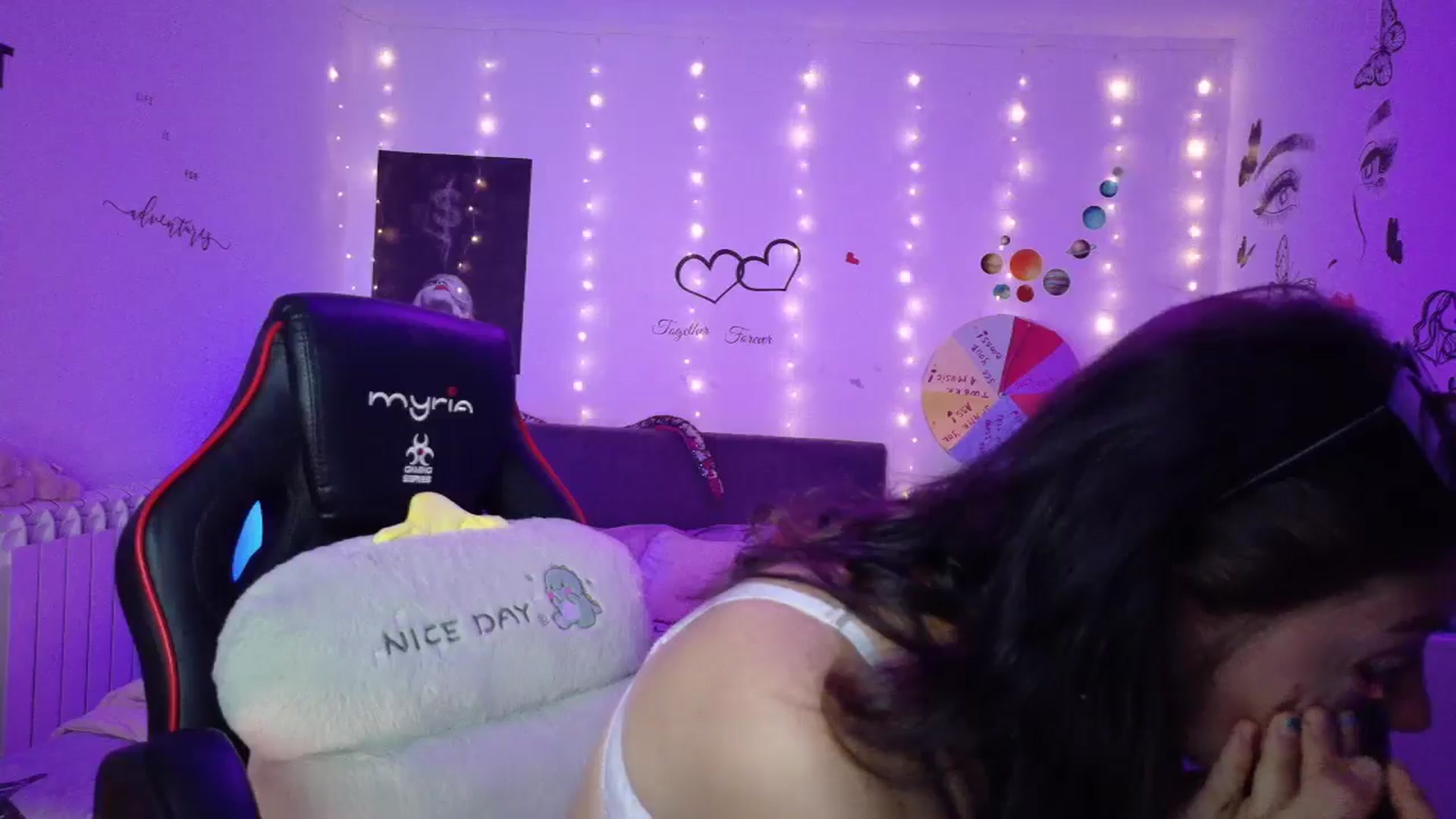 Gallery image thumbnail from YreneA's myfreecams stream on, 09/11/2025, 04:51 image 10 of 20